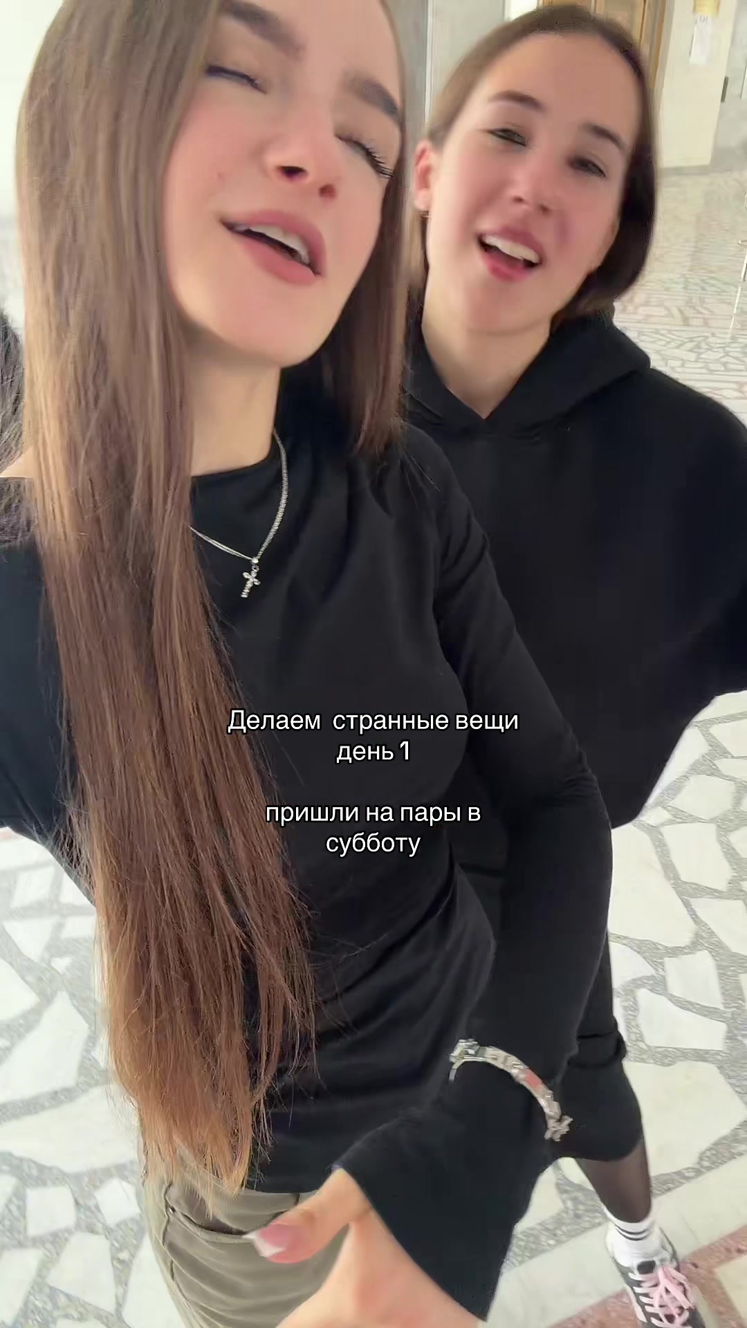 @_gyrik_