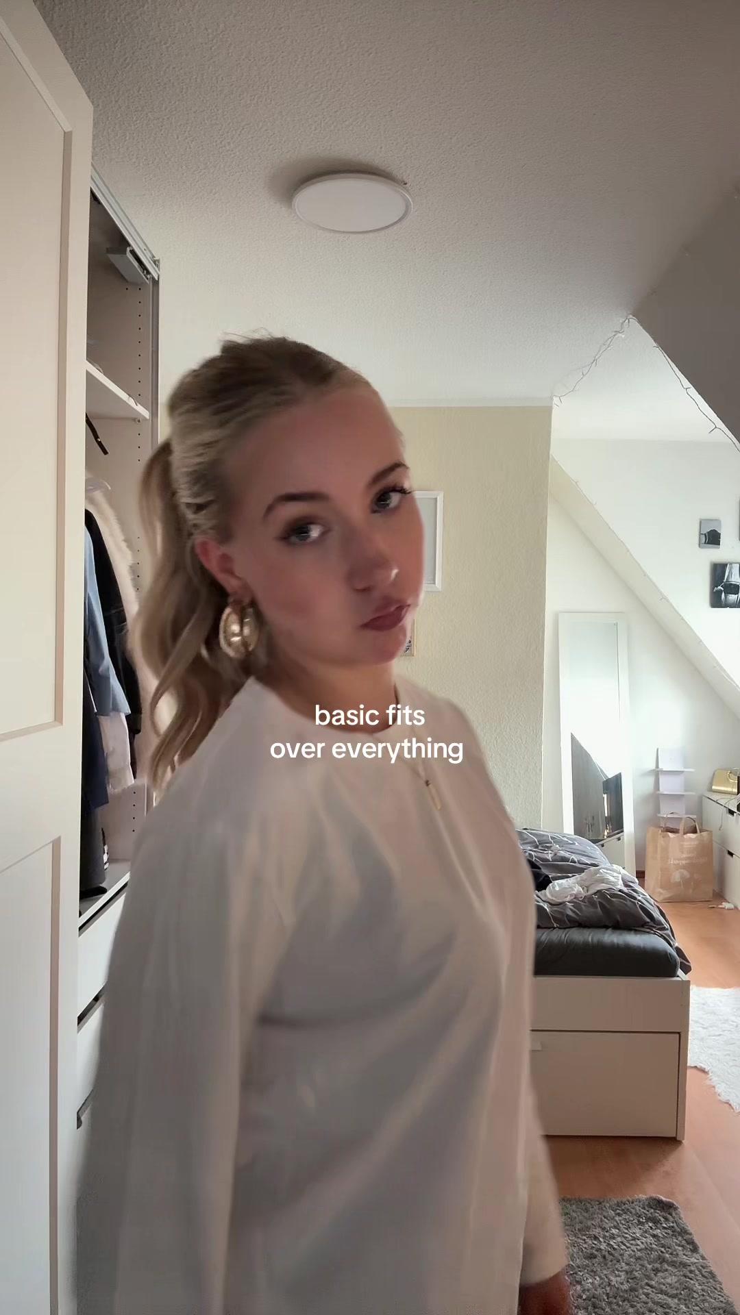 @v
