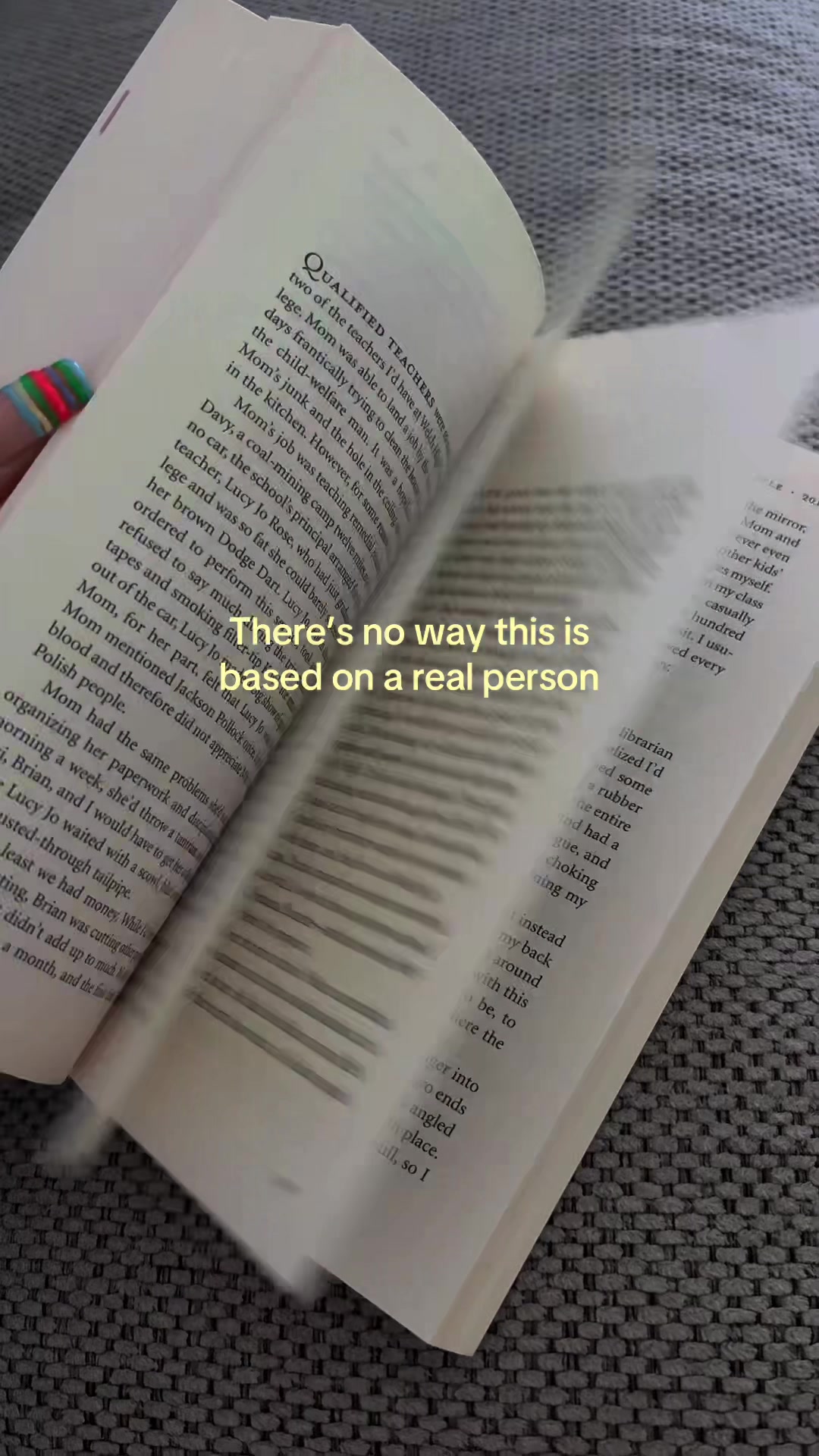 @roxie ✮⋆˙📖