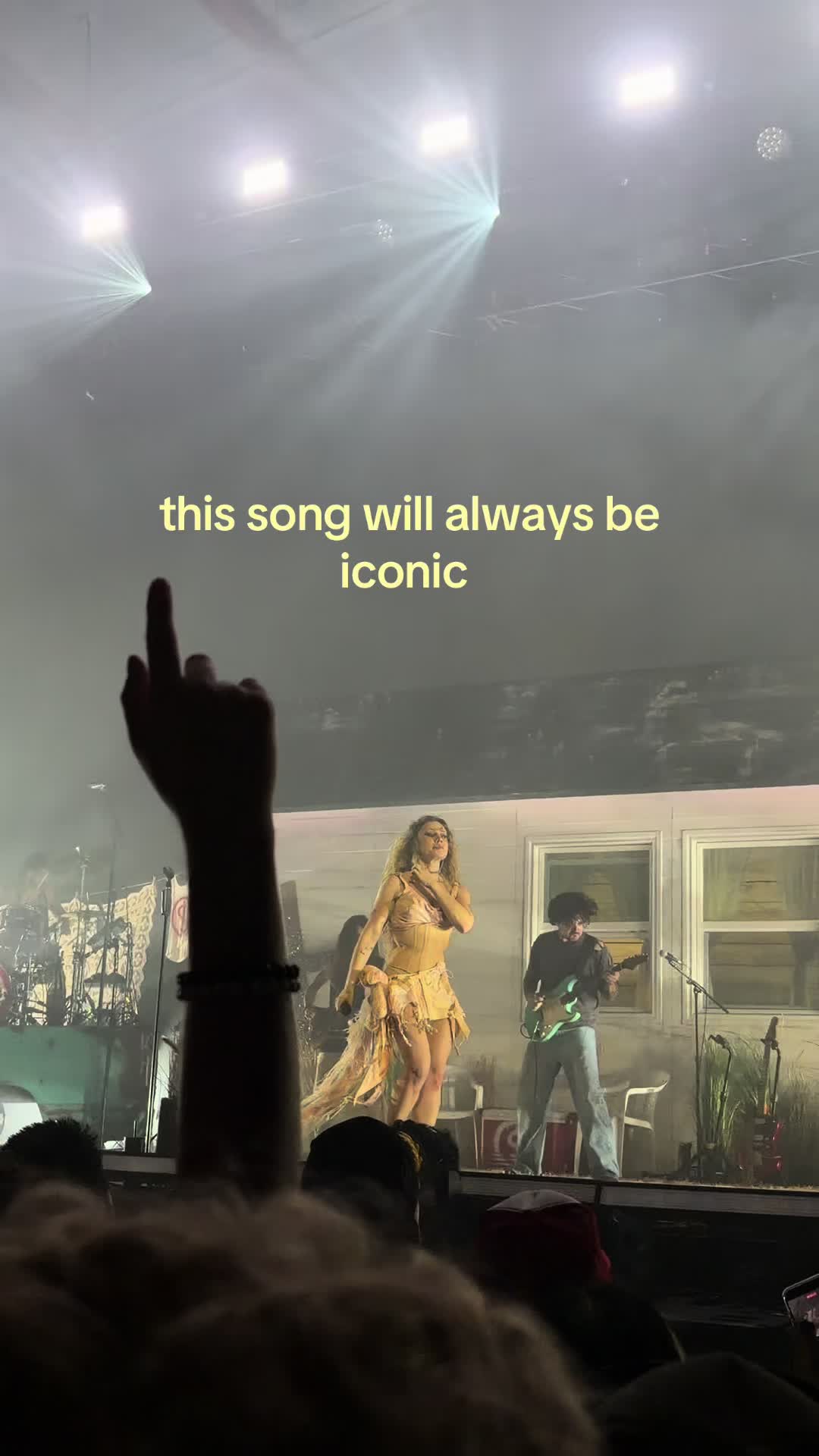 @evelyn