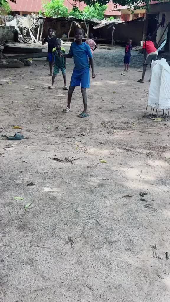 @Helenitalarein🇸🇳🇲🇱🇨🇩🇬🇲