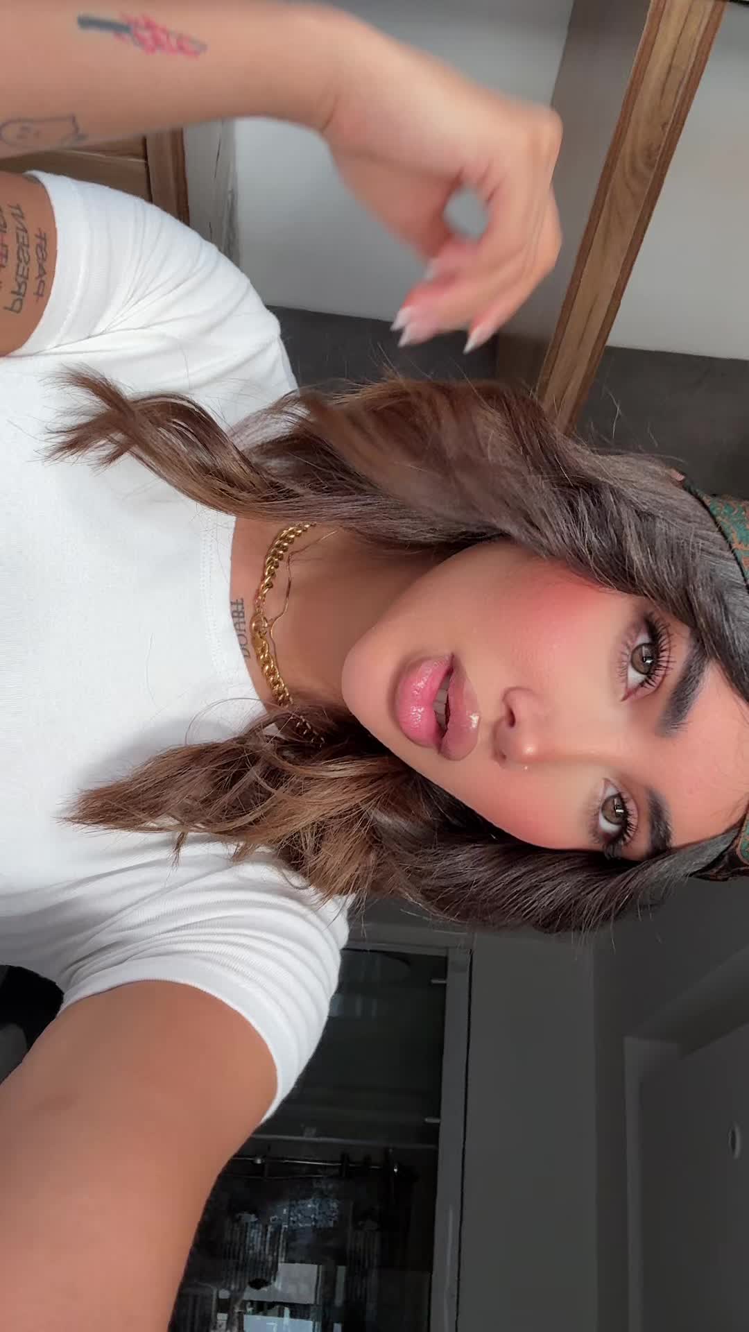 @yasna_moradi
