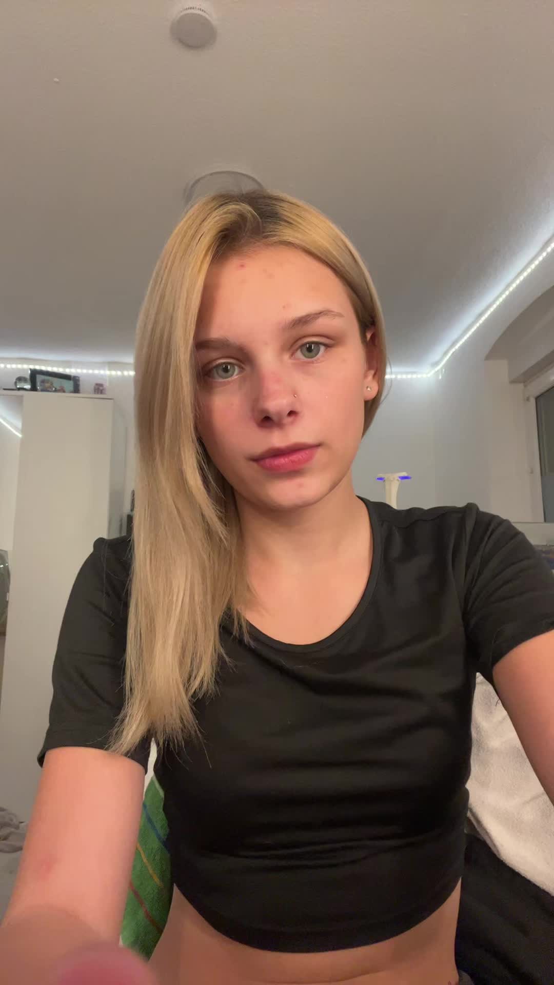 @Mariella✝️