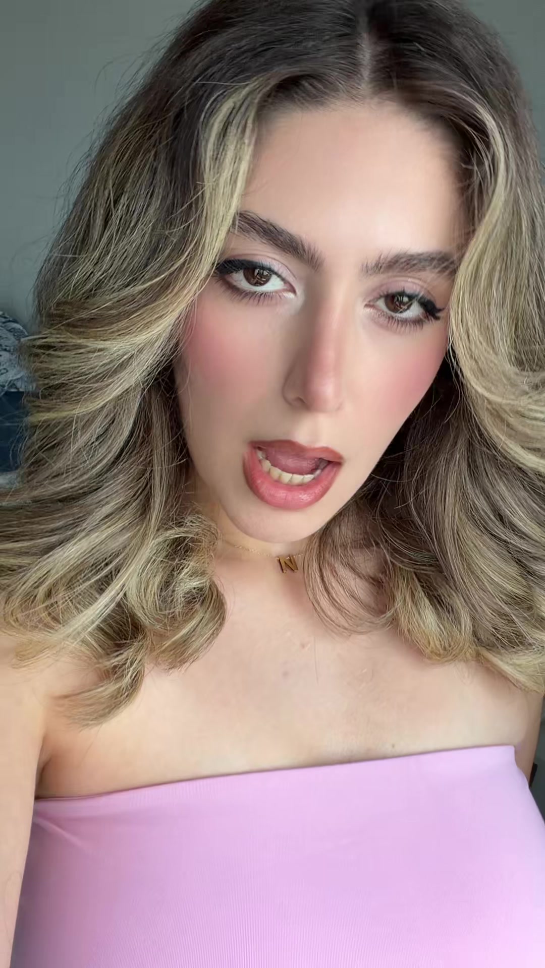 @nadia
