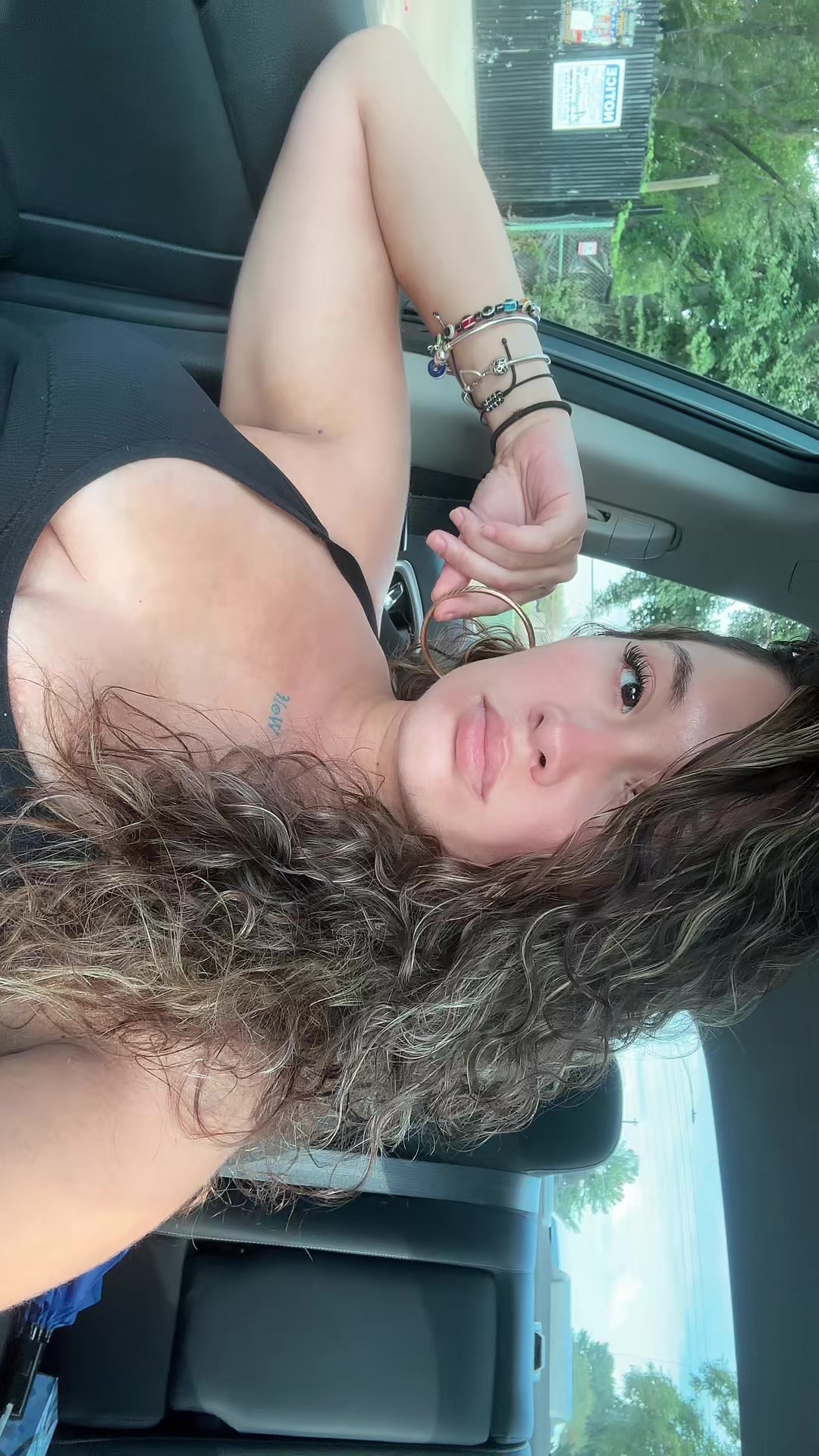 @Tatianaorelia