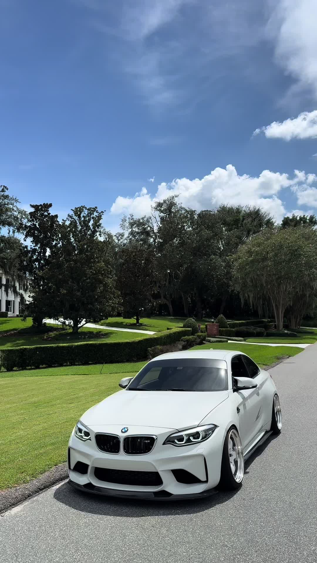 @elliott_m3