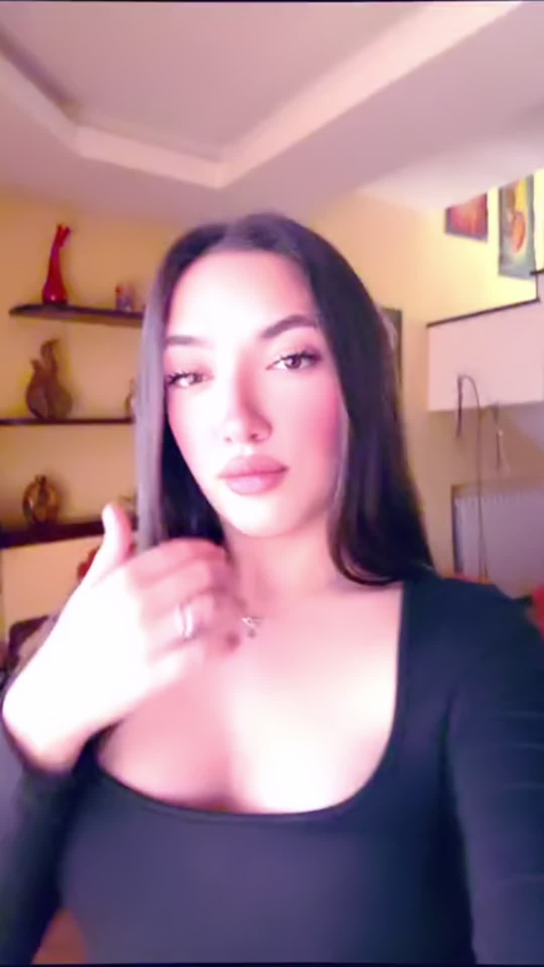 @G R E T A🦋