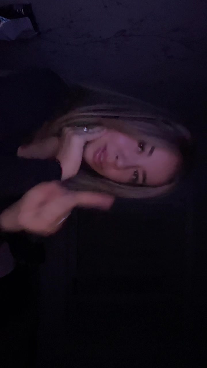 @niki