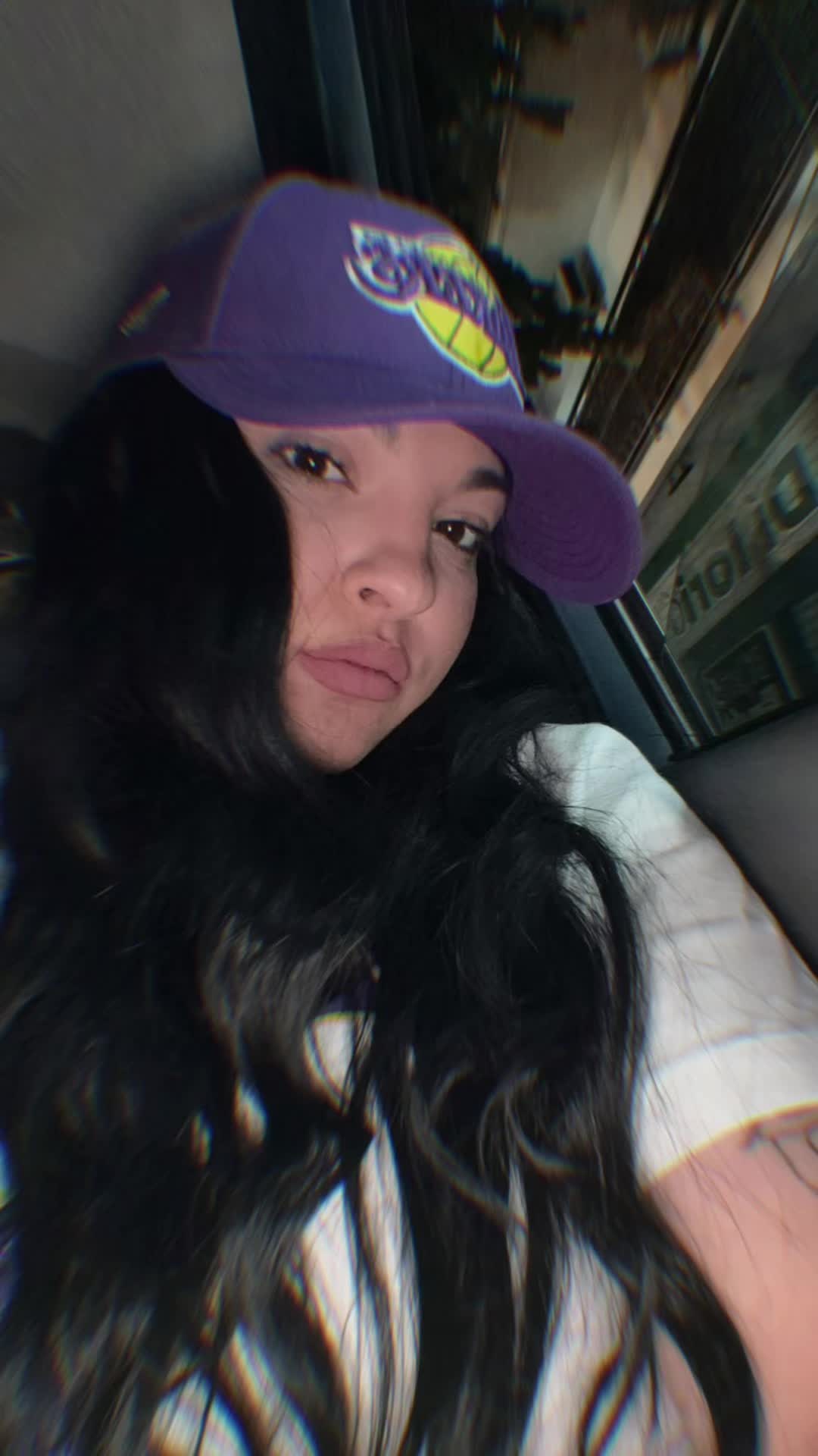 @anniesalzano