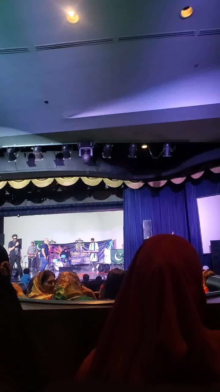 @Azwa Ranni