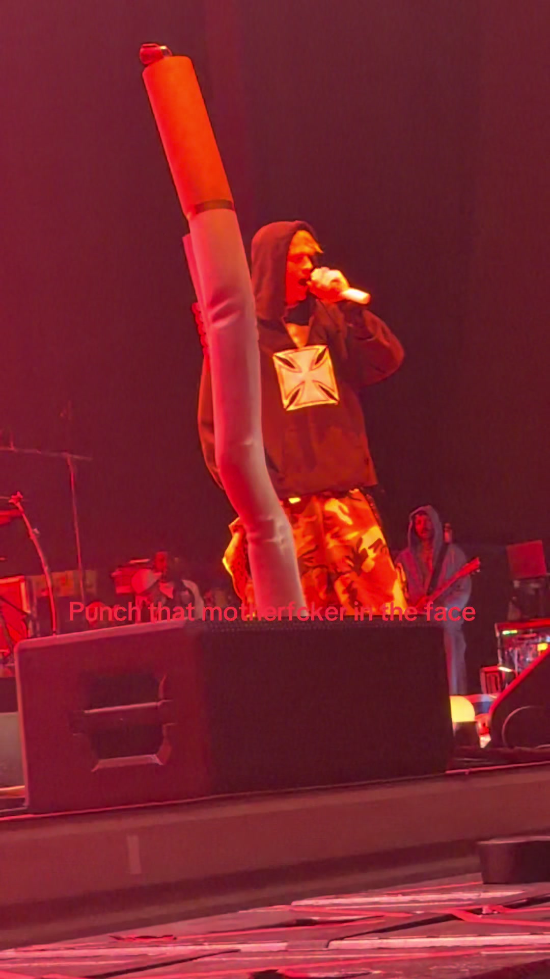 @mgk_tillidiexx