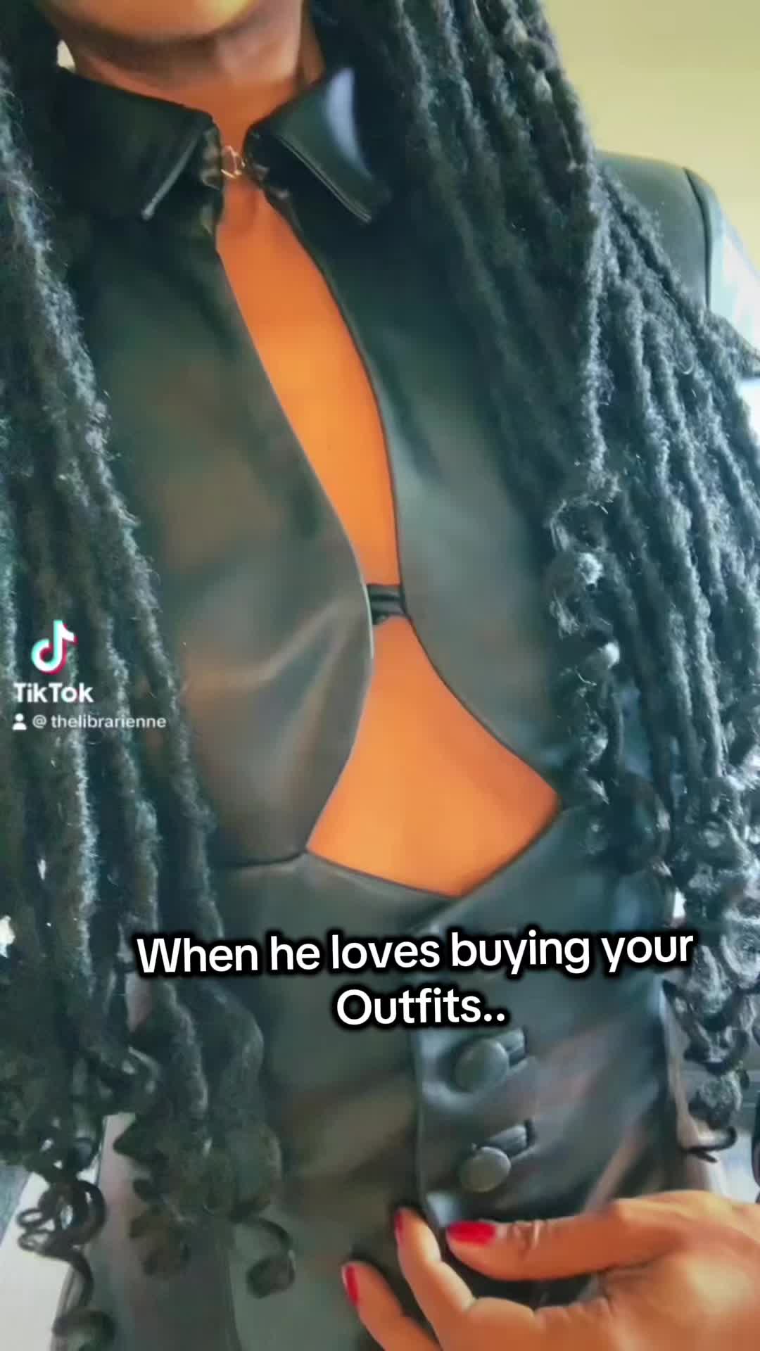 @TheLibrarienne