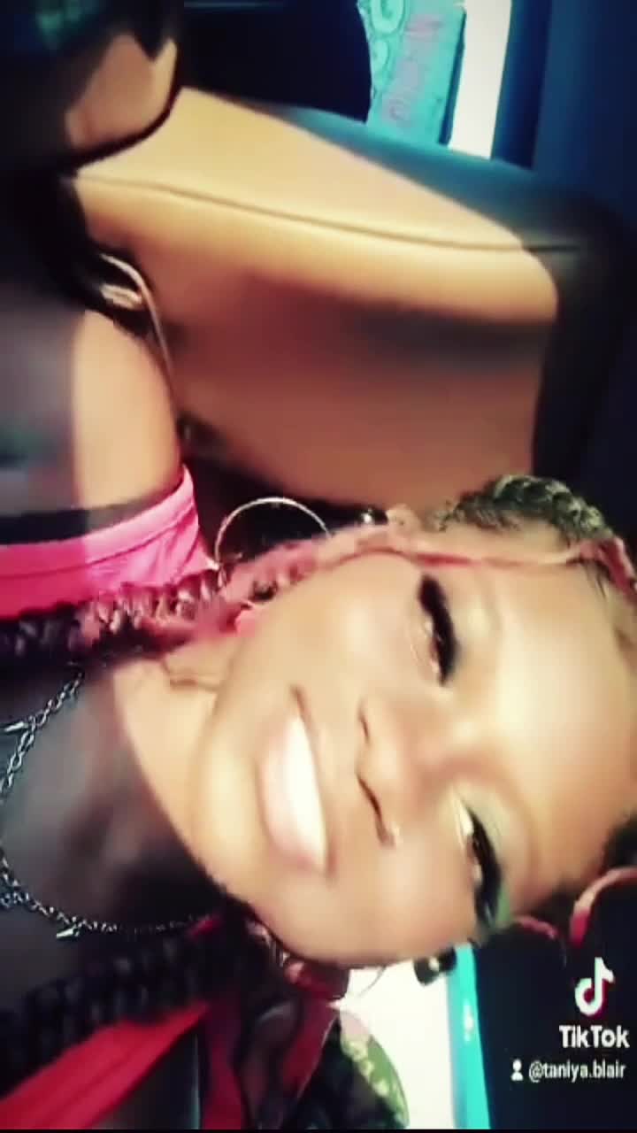 @Niya