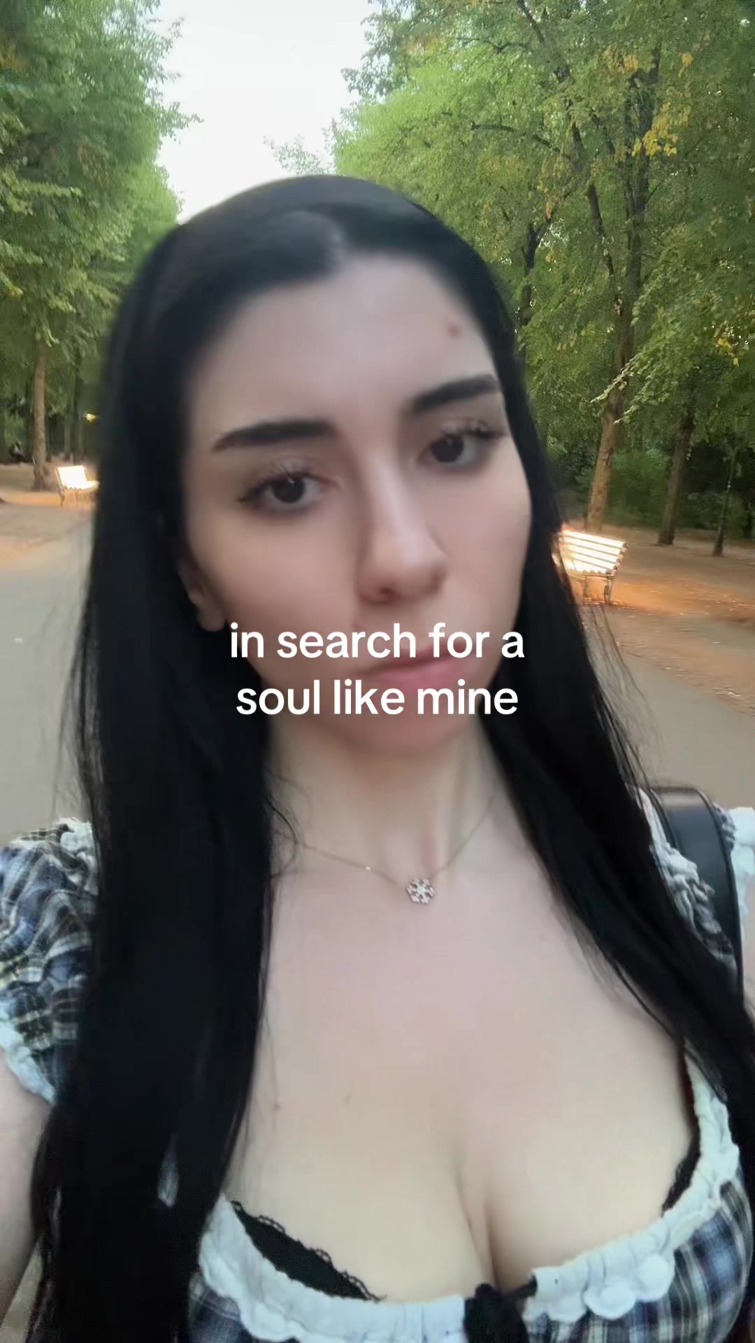 @🧛🏻♀️