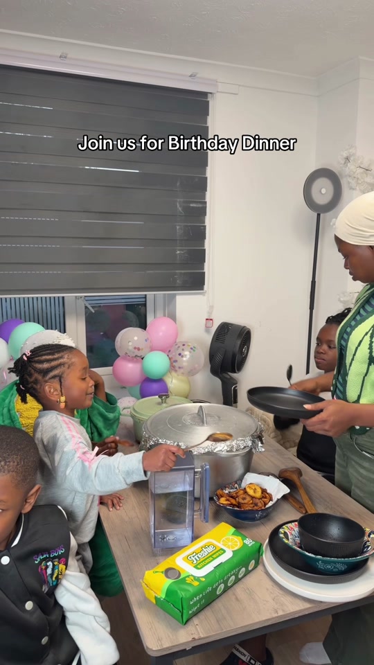 @Queenofmimics and Family