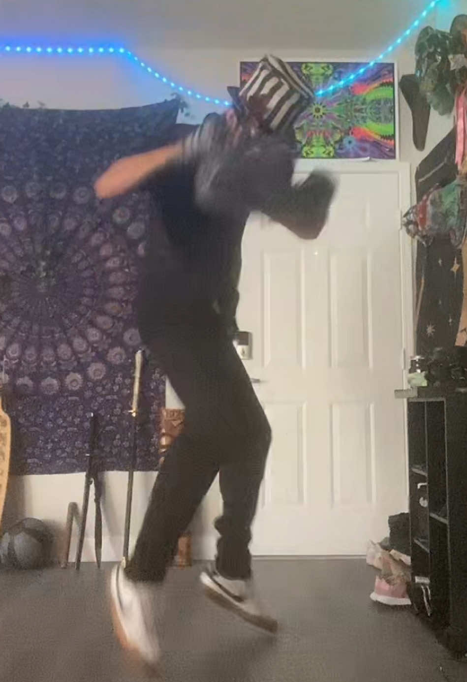 @ꌃꋪꂦꀘꍟ &szlig;&eth;&iuml;