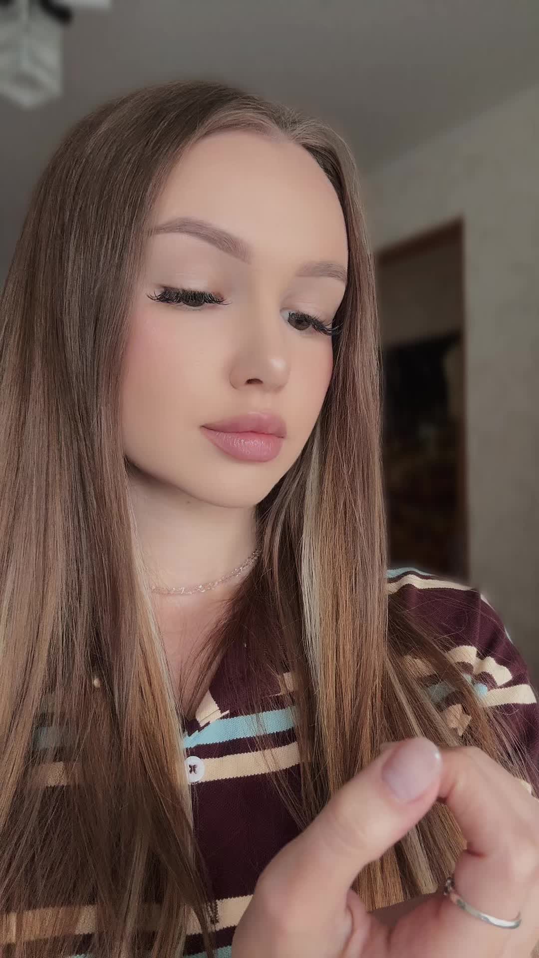 @юля