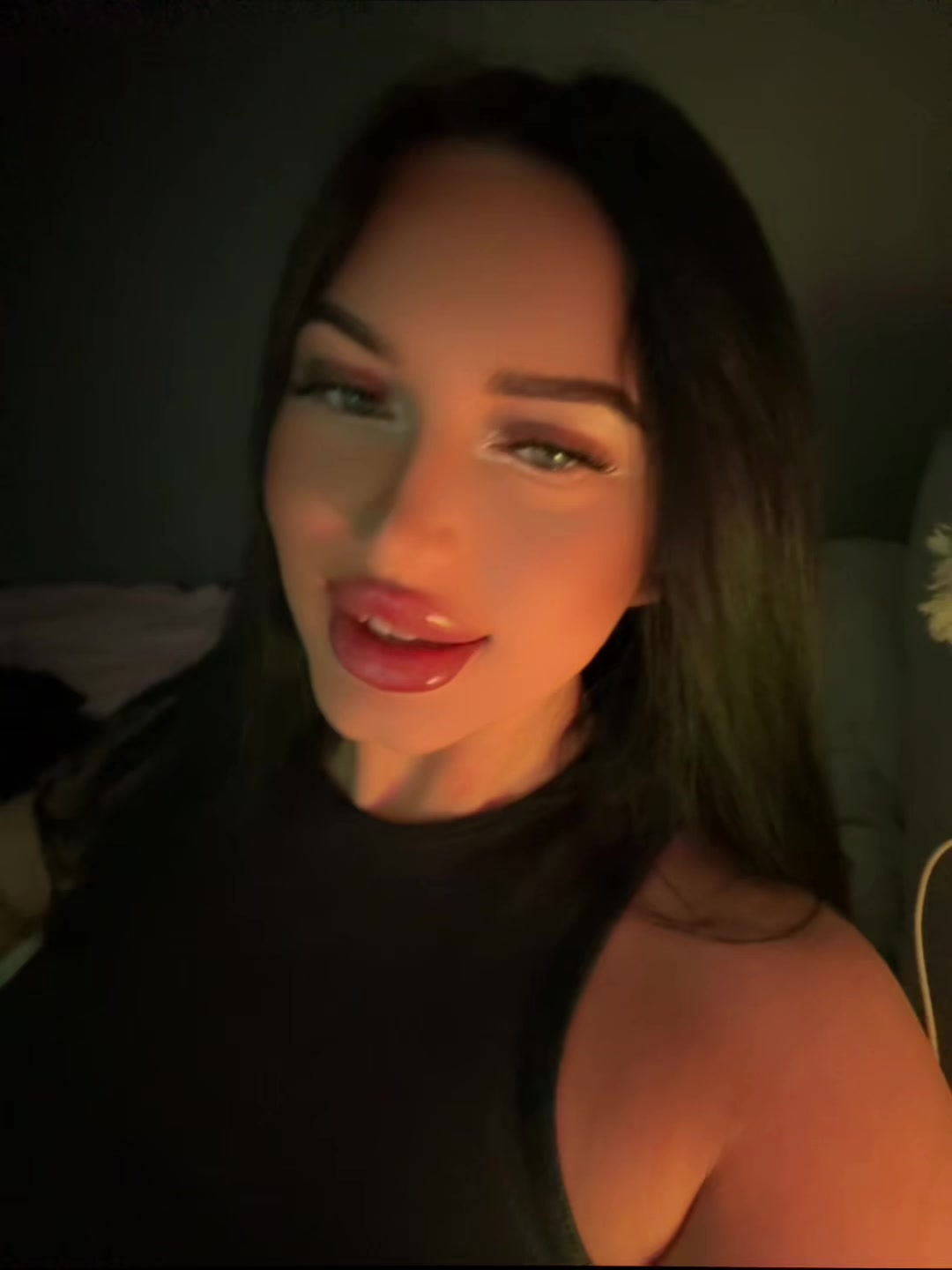 @Valleriik
