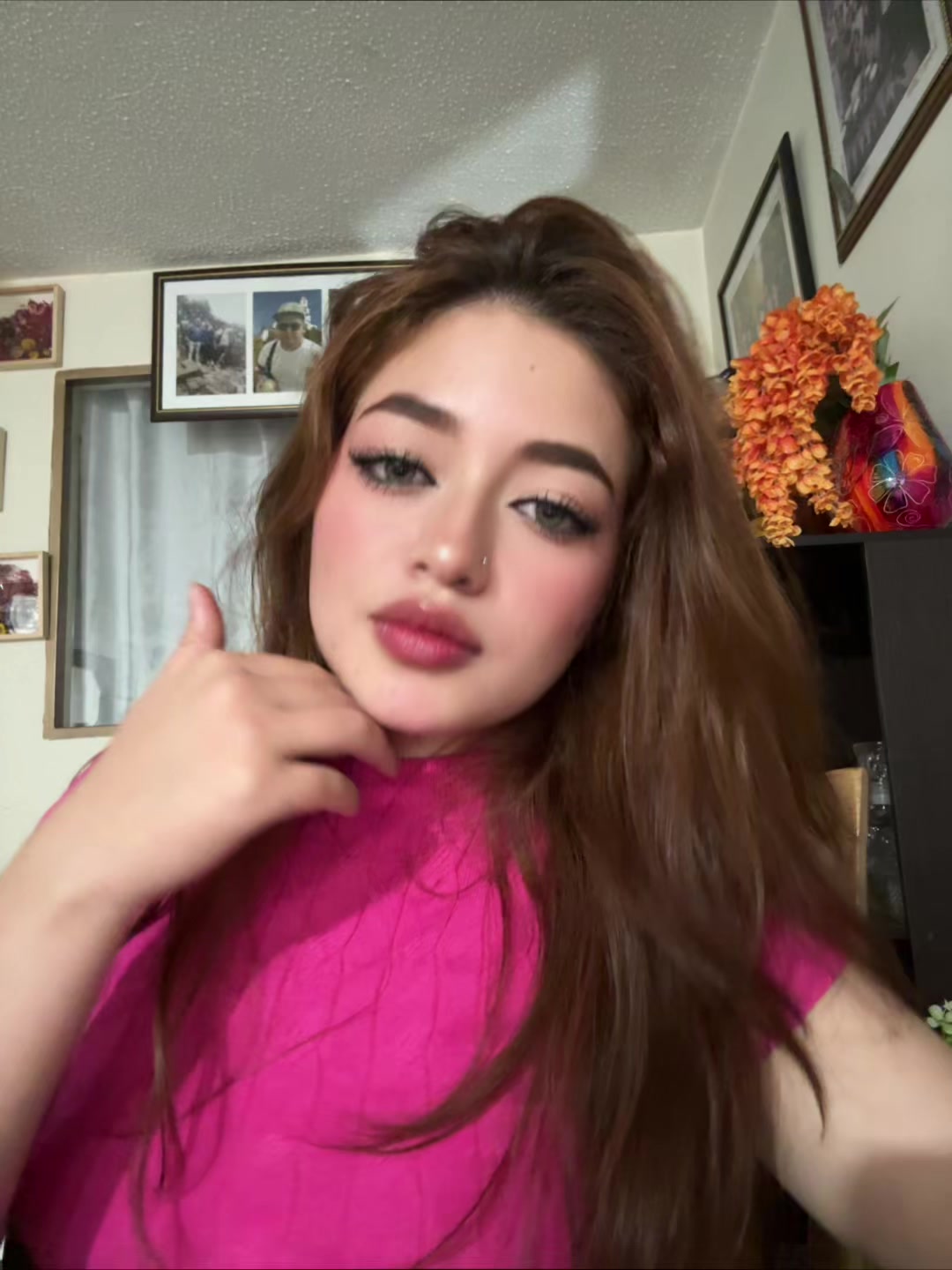 @🦦