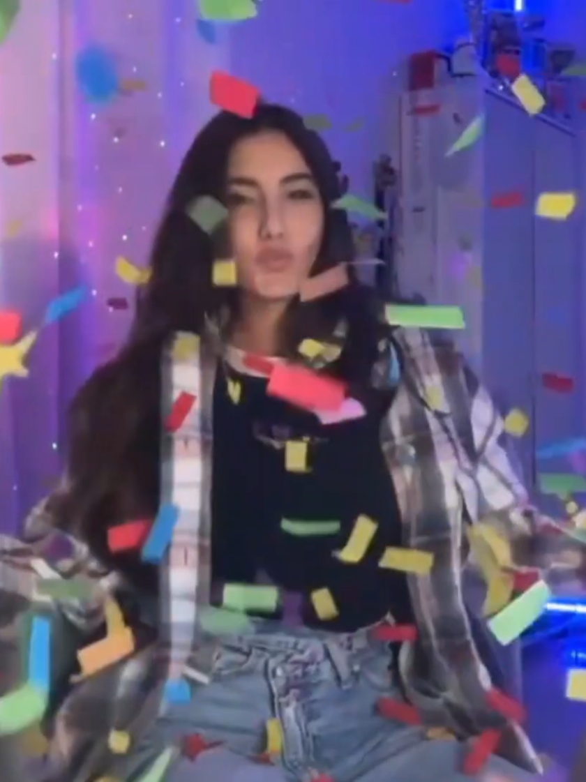 @𝕄𝕒𝕣𝕚𝕖-𝕃𝕒𝕦𝕣𝕖