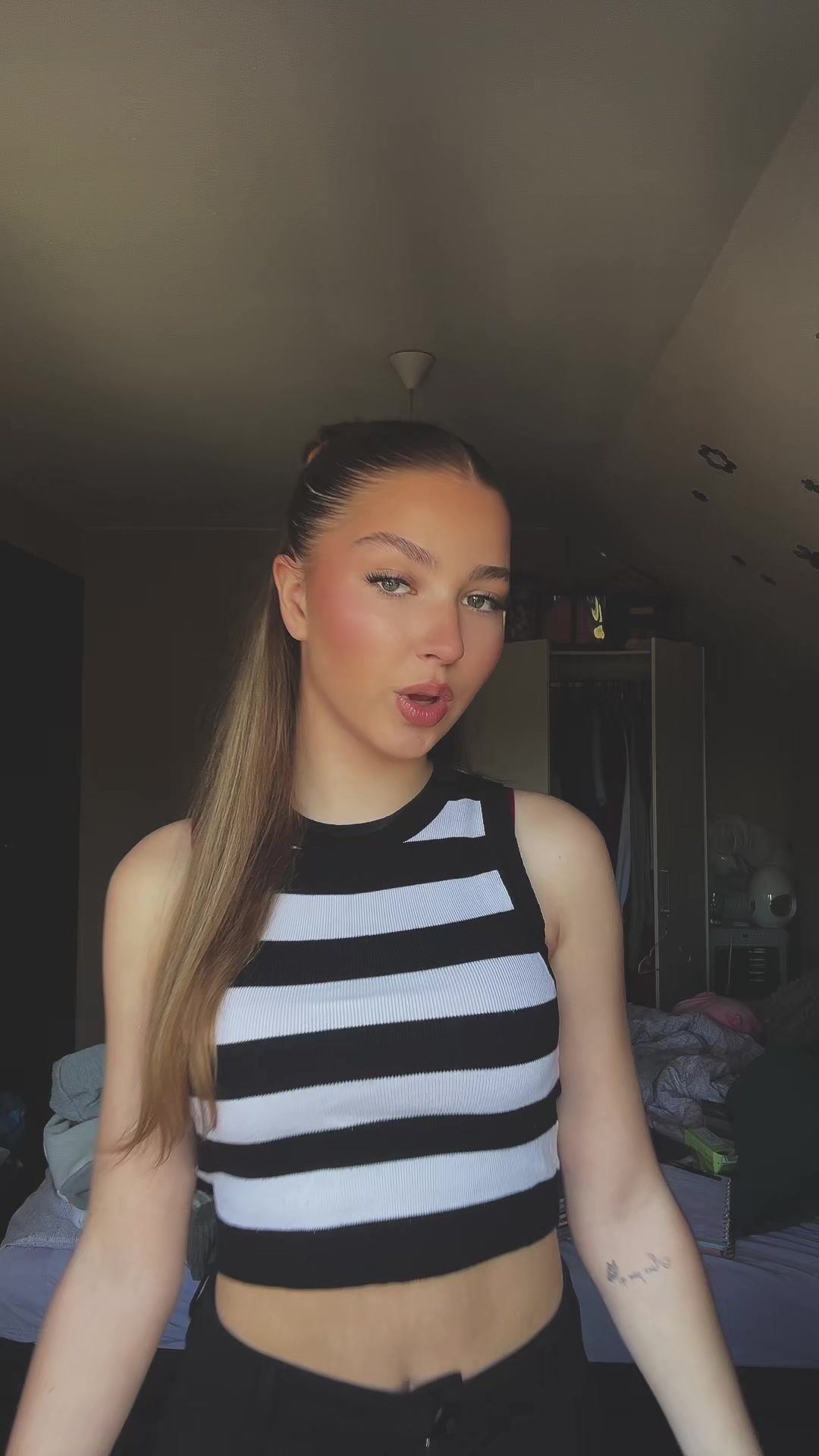 @Luna_030