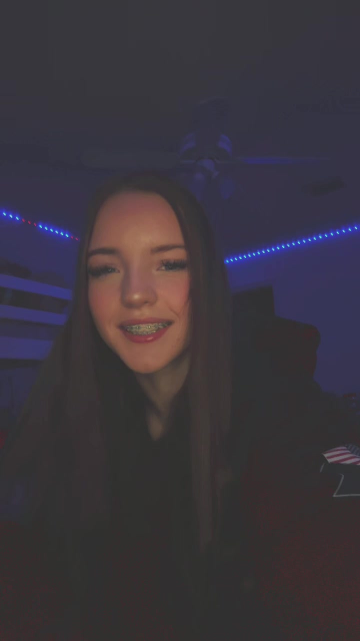 @ℰ𝓁𝒾𝓏𝒶𝒷ℯ𝓉𝒽🪼