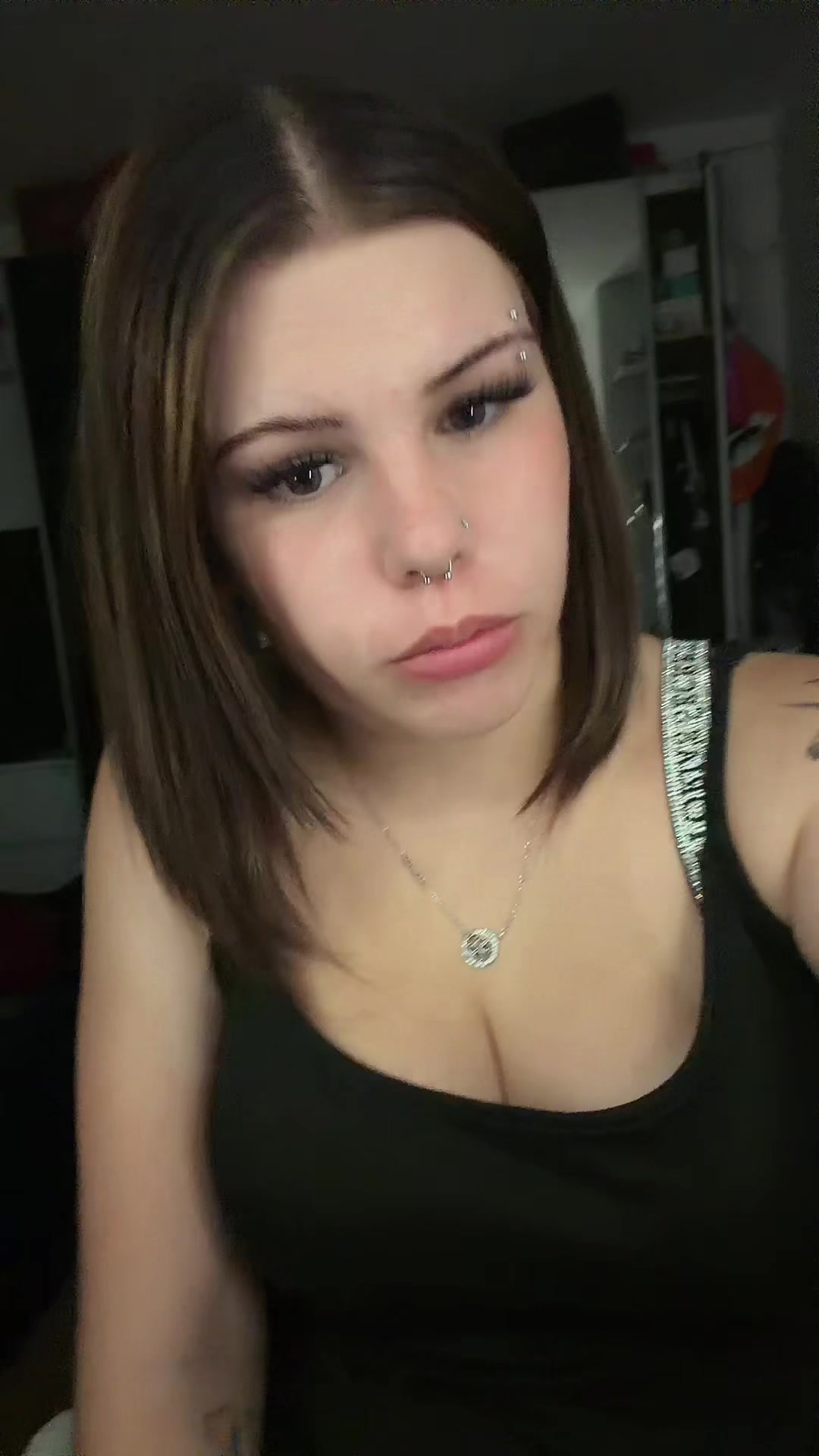 @𝐸𝑙𝑒𝑛𝑎💋