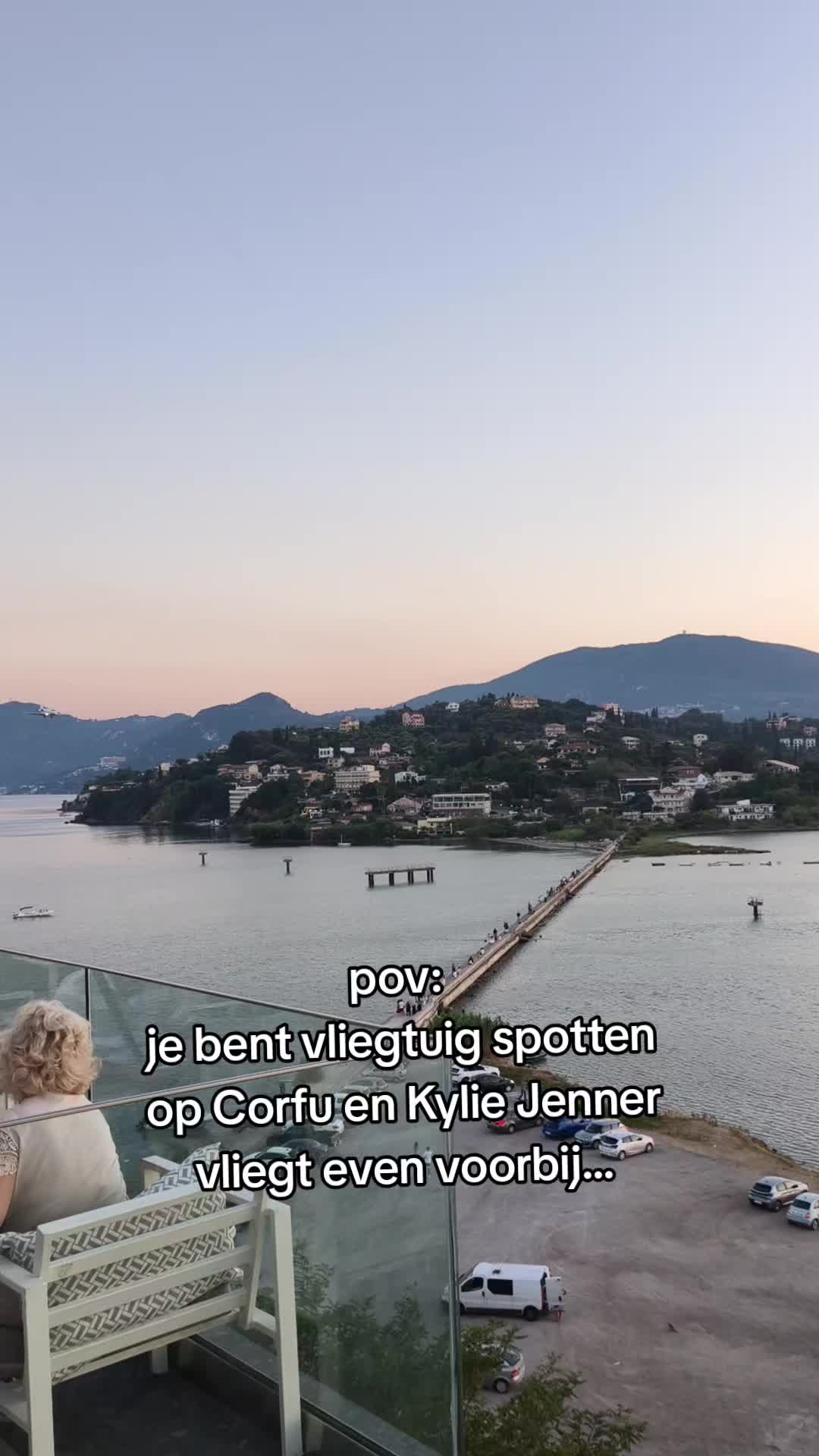 @Mr.Holibay