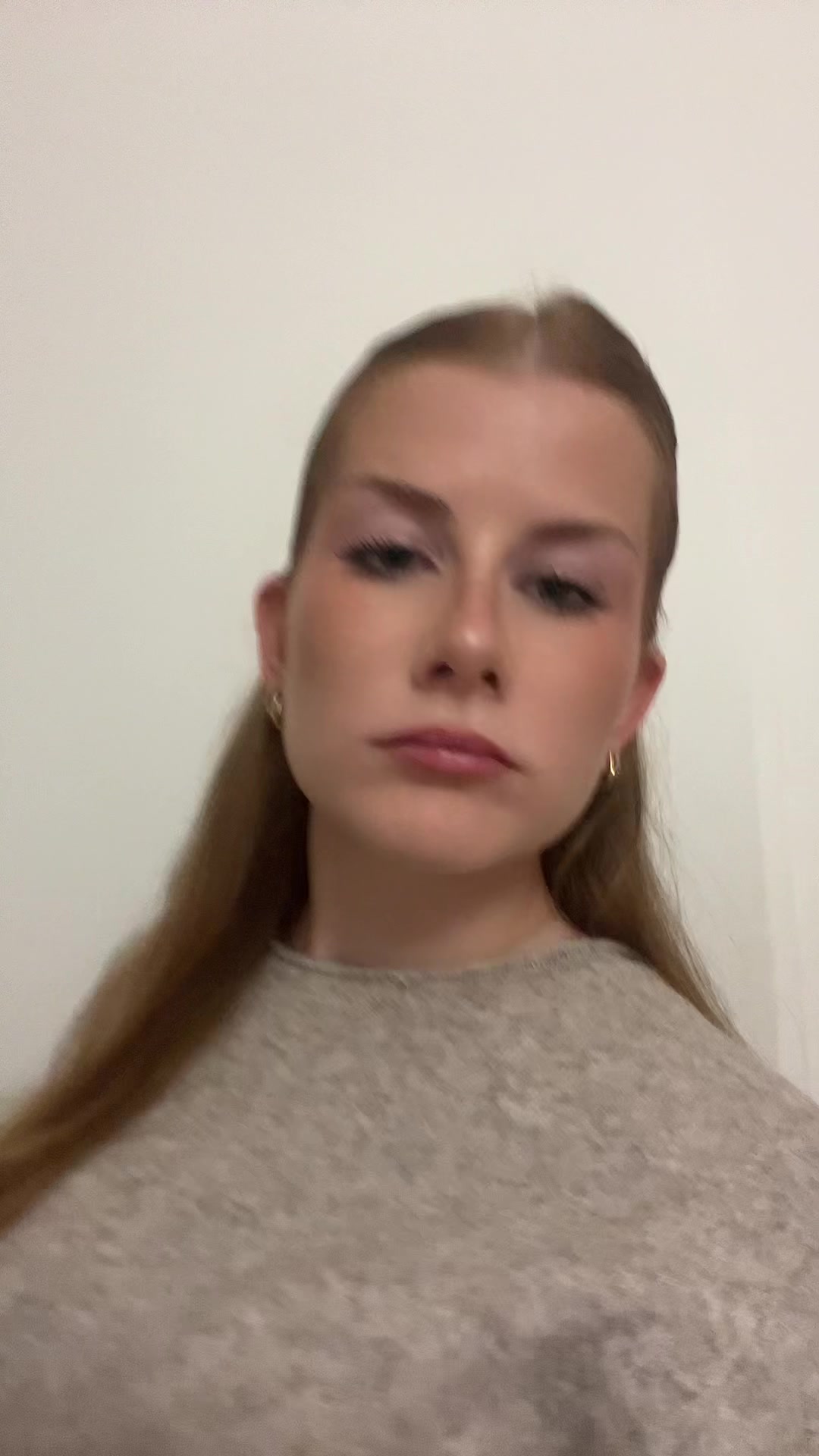 @𝓹𝓪𝓾𝓵𝓲𝓷𝓮 ☆