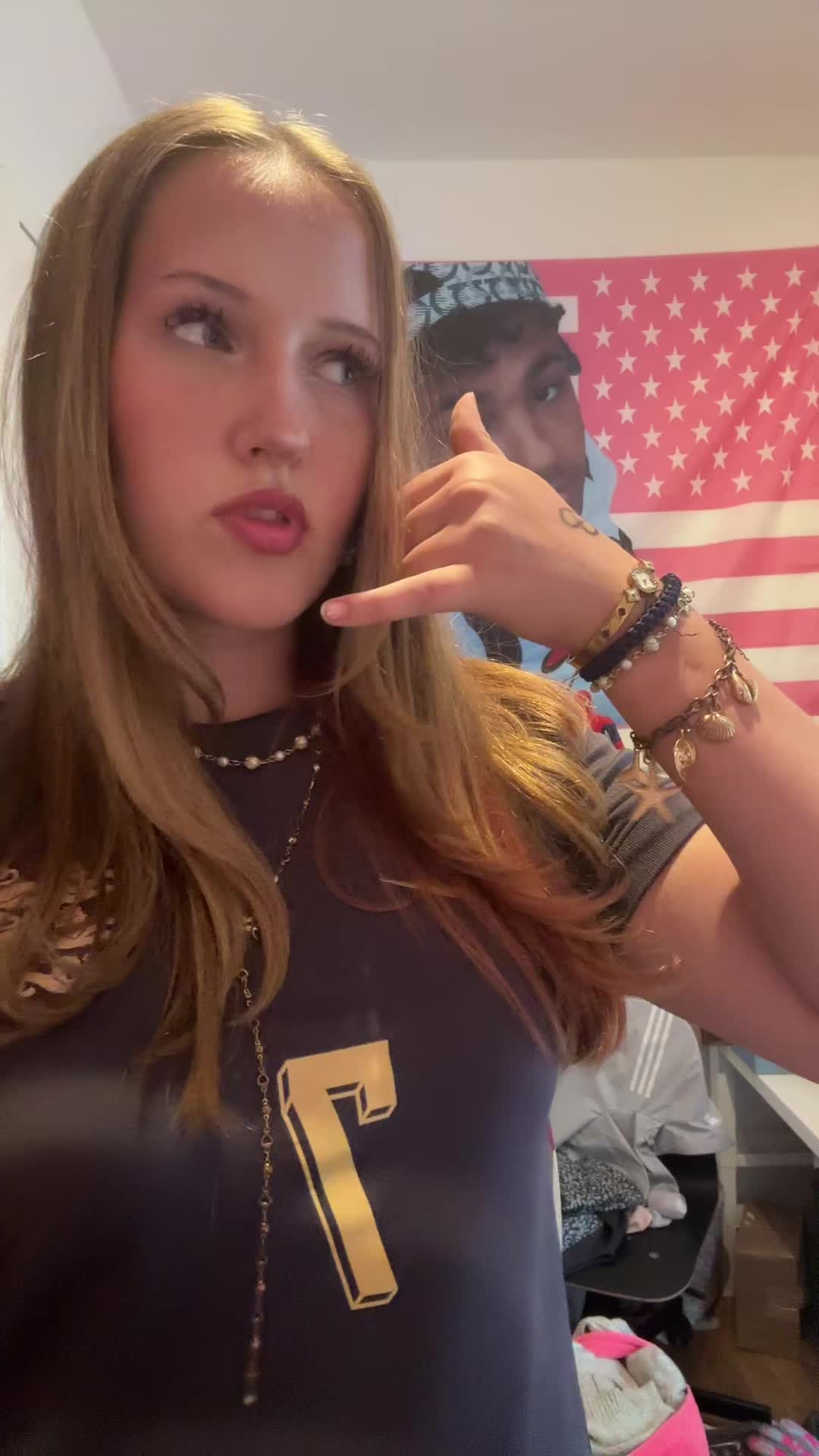 @sophia