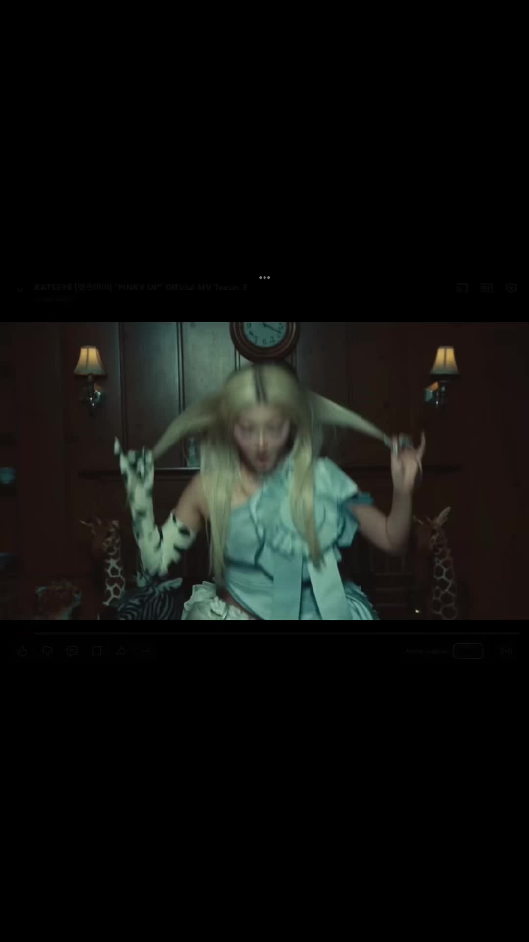 @𝘊𝘺𝘯𝘵𝘩𝘪𝘢𒀱