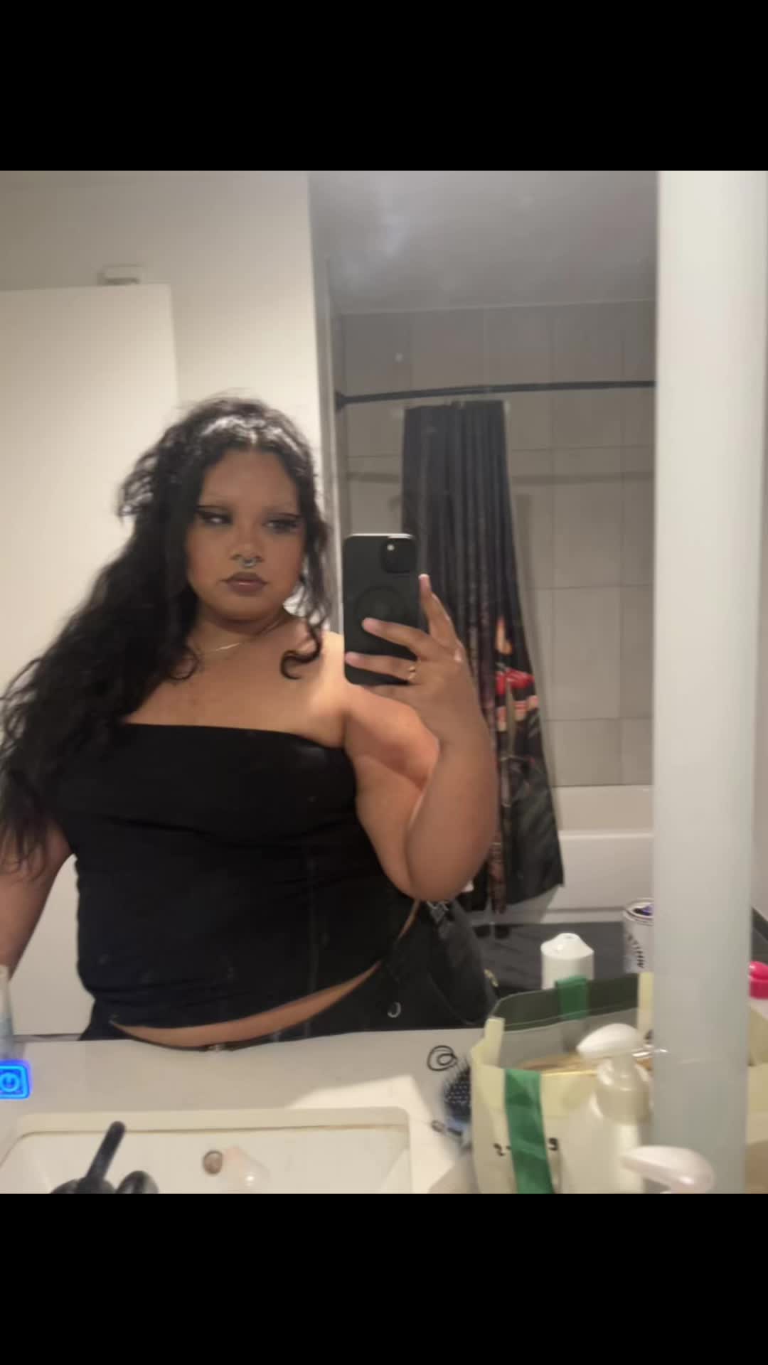 @Domonique