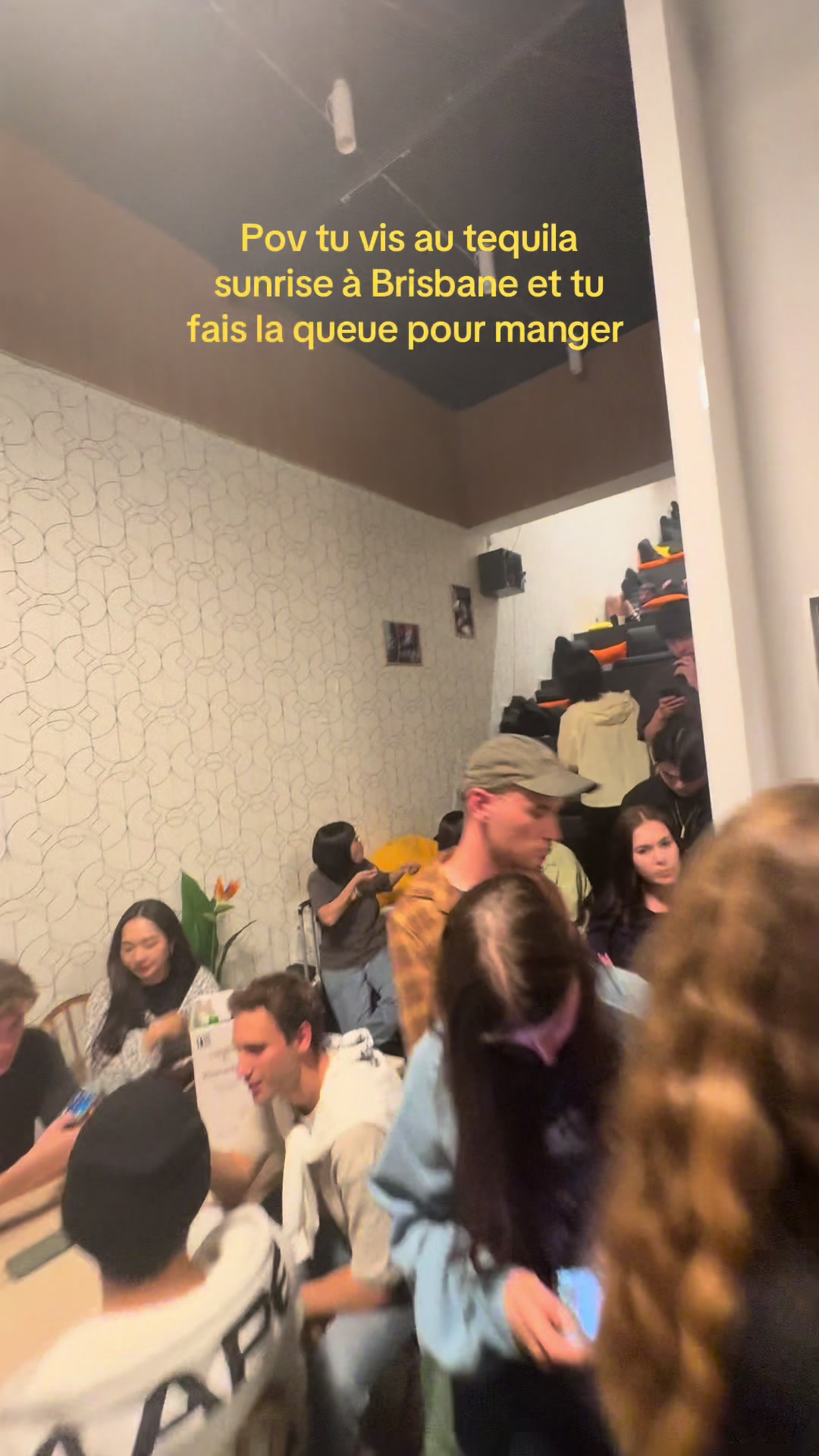 @loupsqq