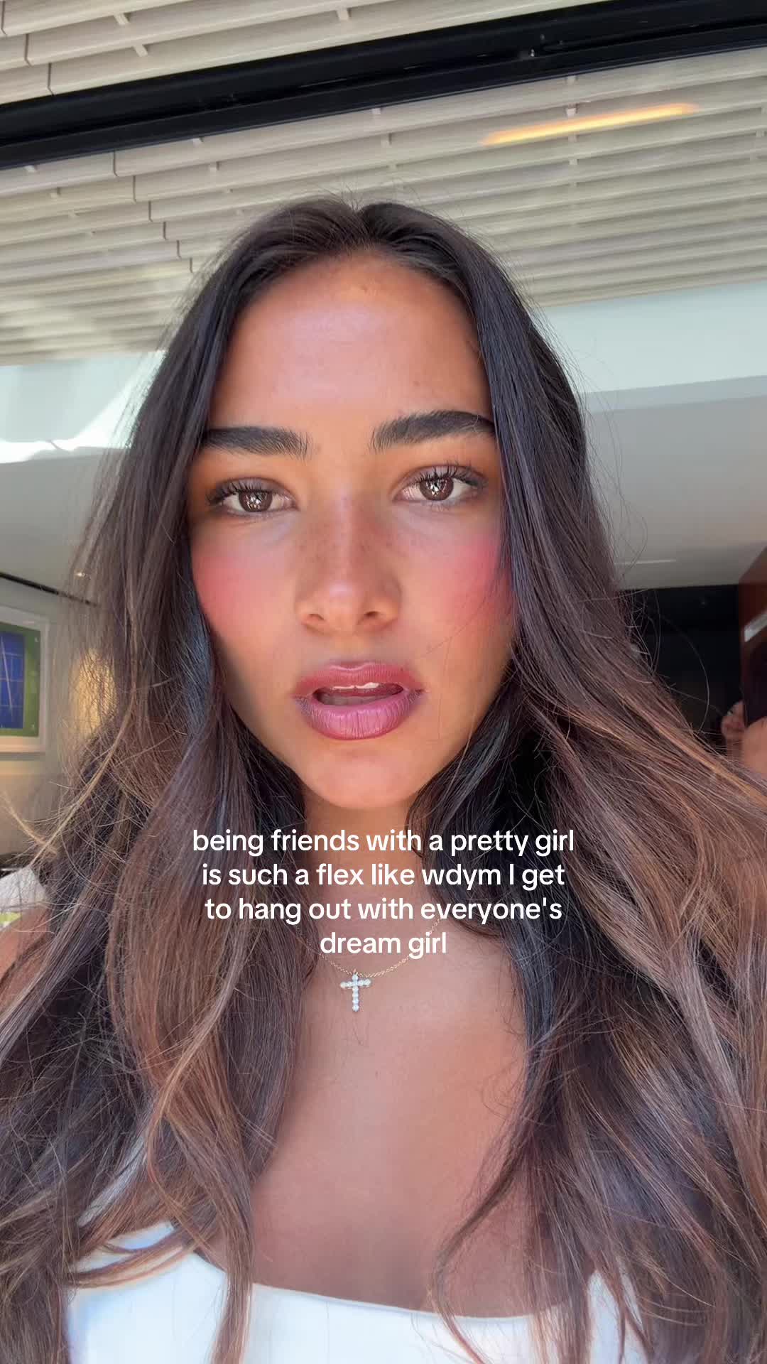 @siennamaegomez