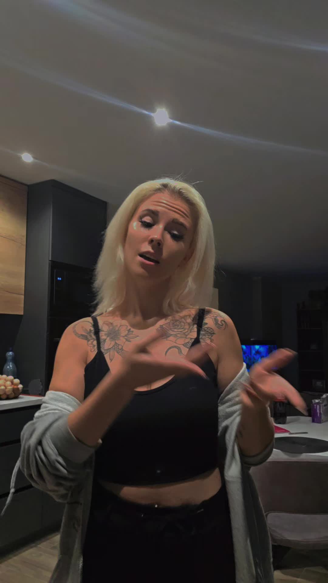 @nikolcia_0207
