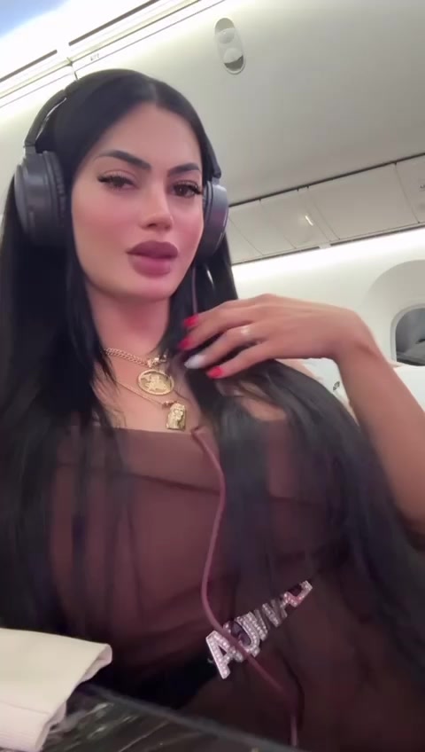 @Livia bela