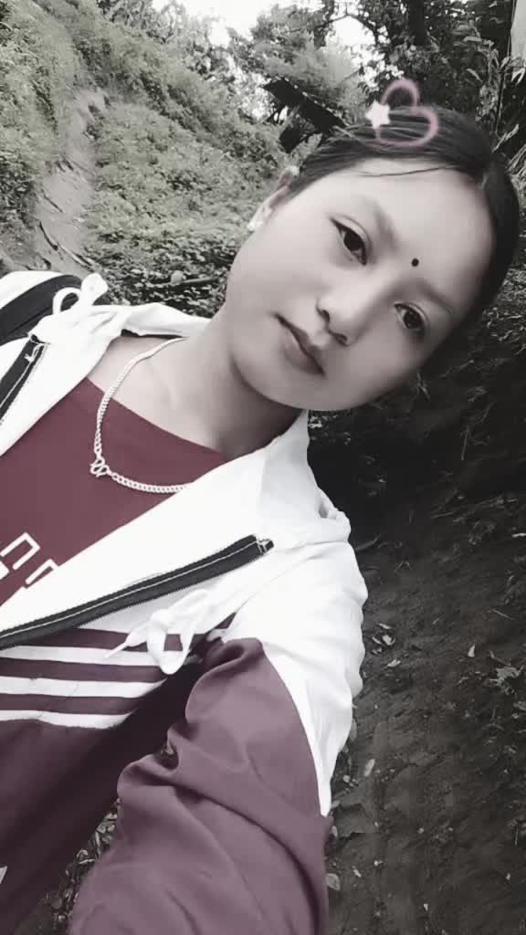 @Nepali kanxa 💗💫