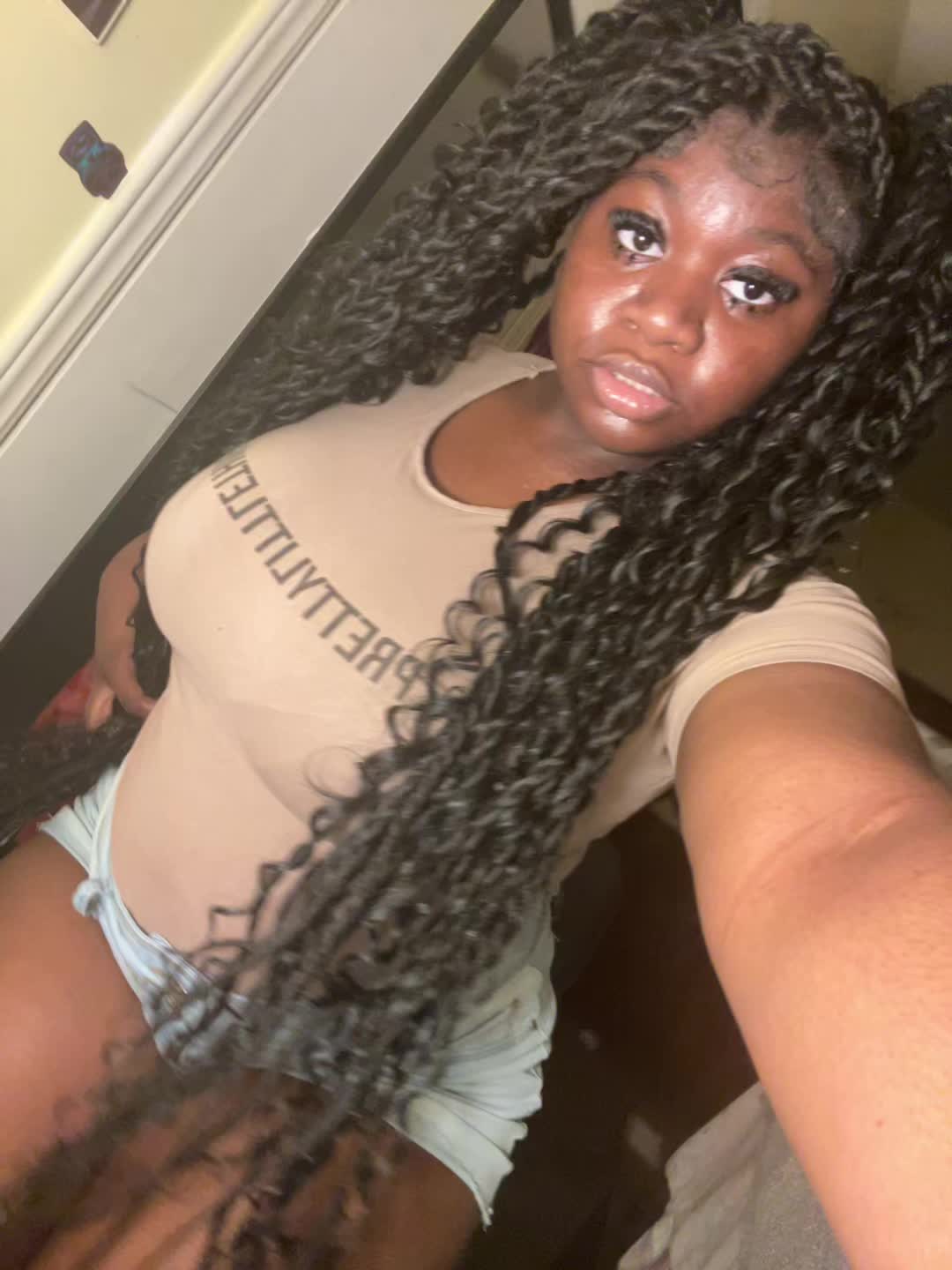 @Shay🖤💀