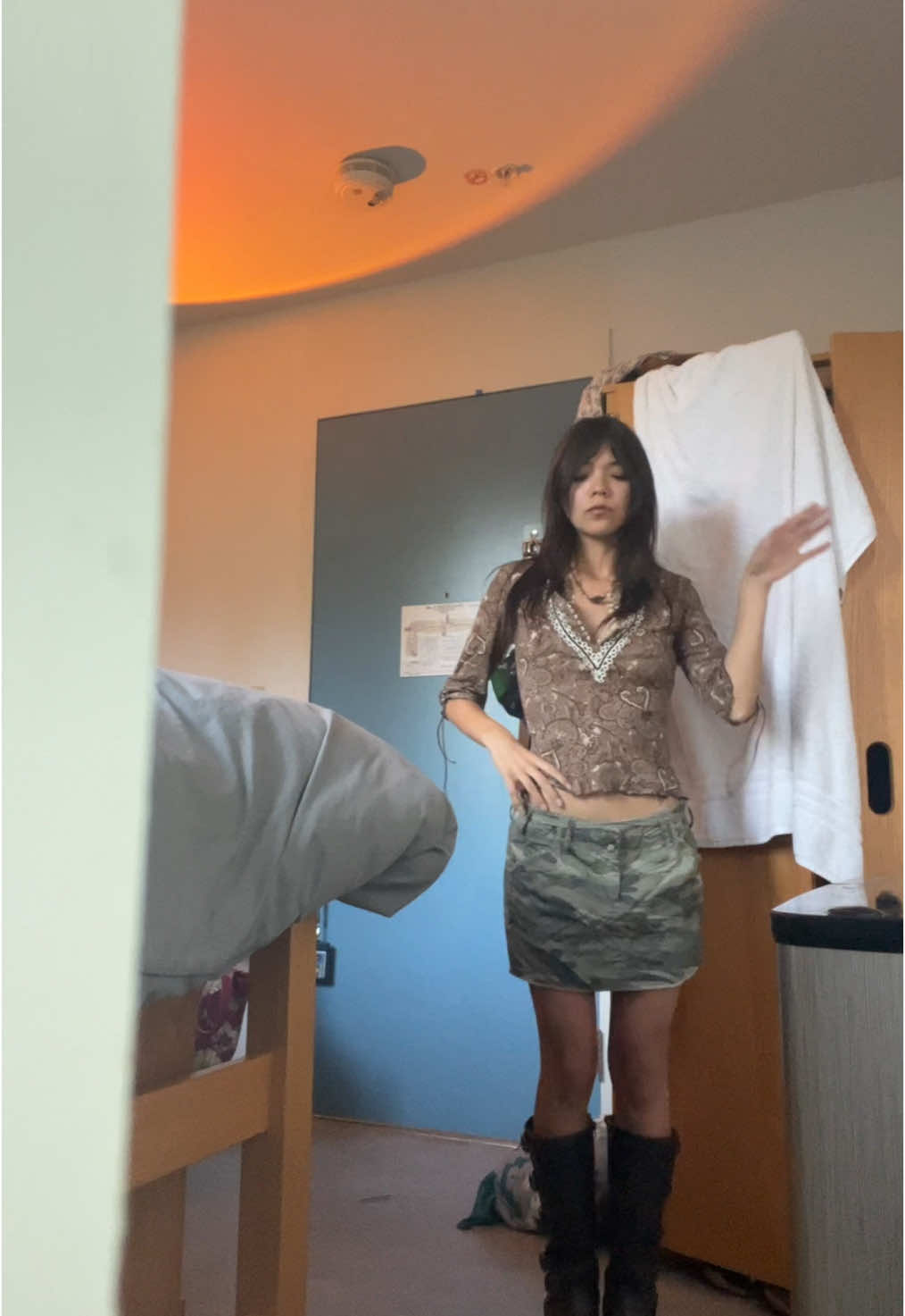 @hi