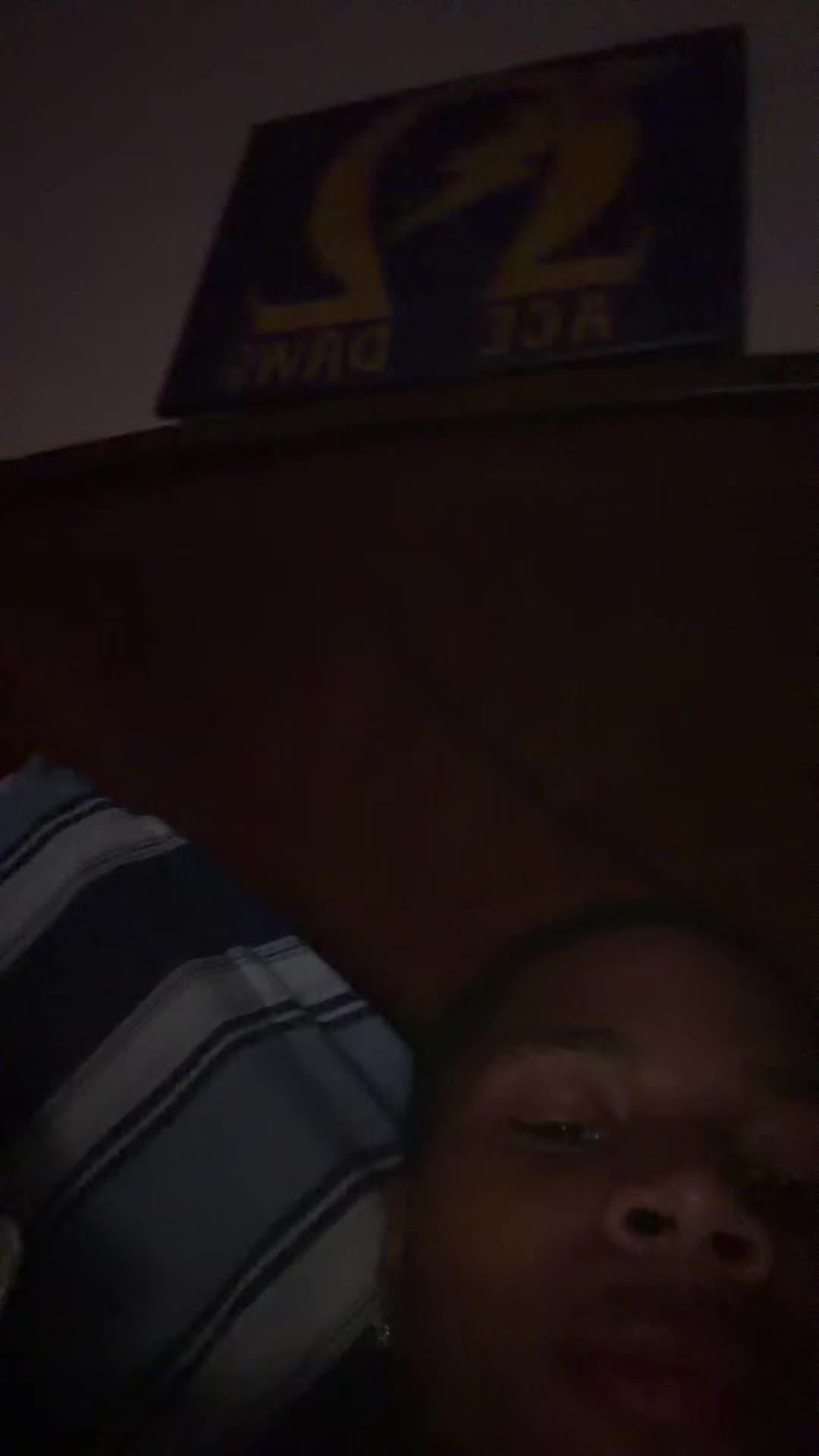@_deewho