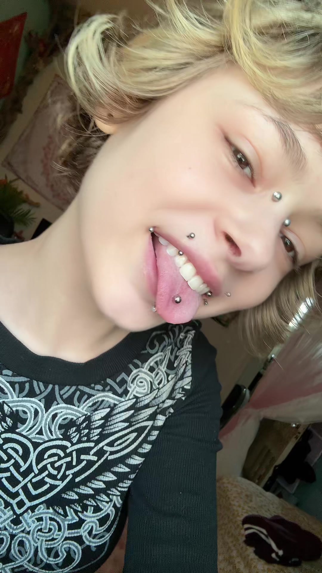 @pomegranatetampon