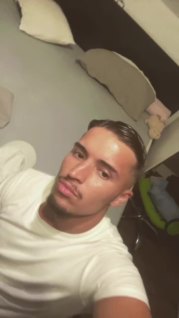 @𝑳𝒐𝒏𝒊_𝒔𝒎𝒍