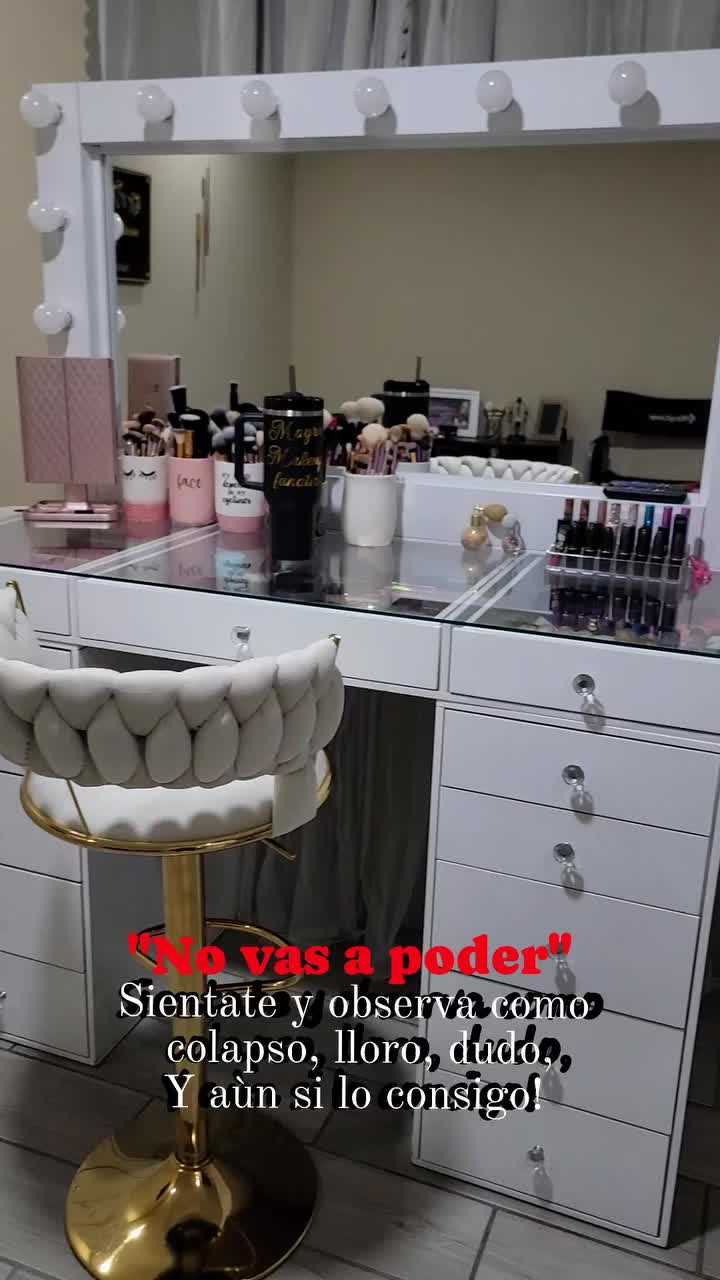 @Makeup Fanatic_xo