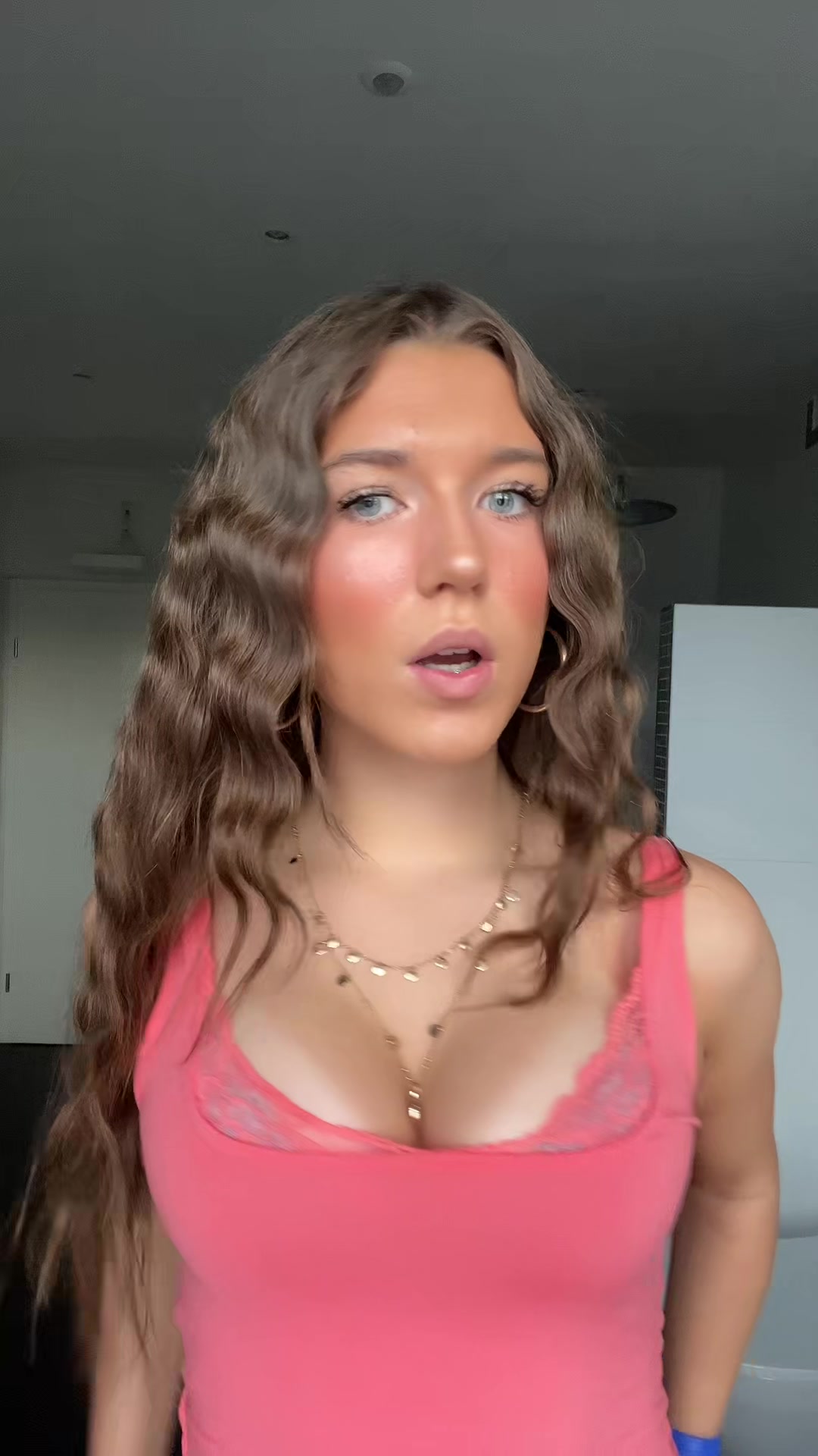 @Helli