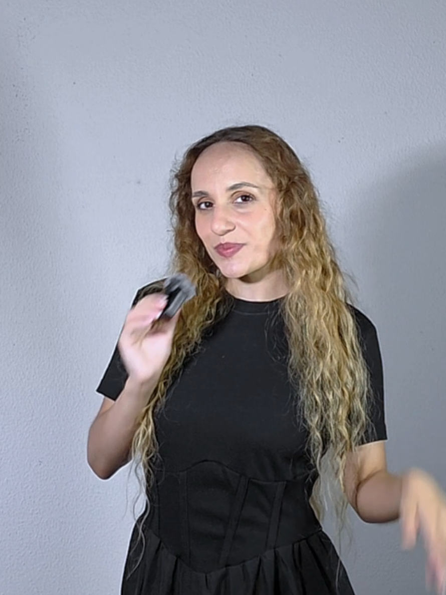 @Cecília