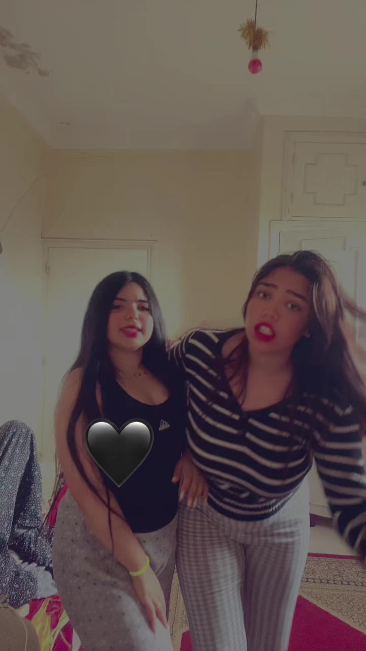 @Madiha🫦