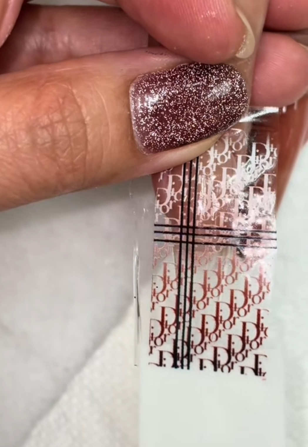 @Riya's Nails