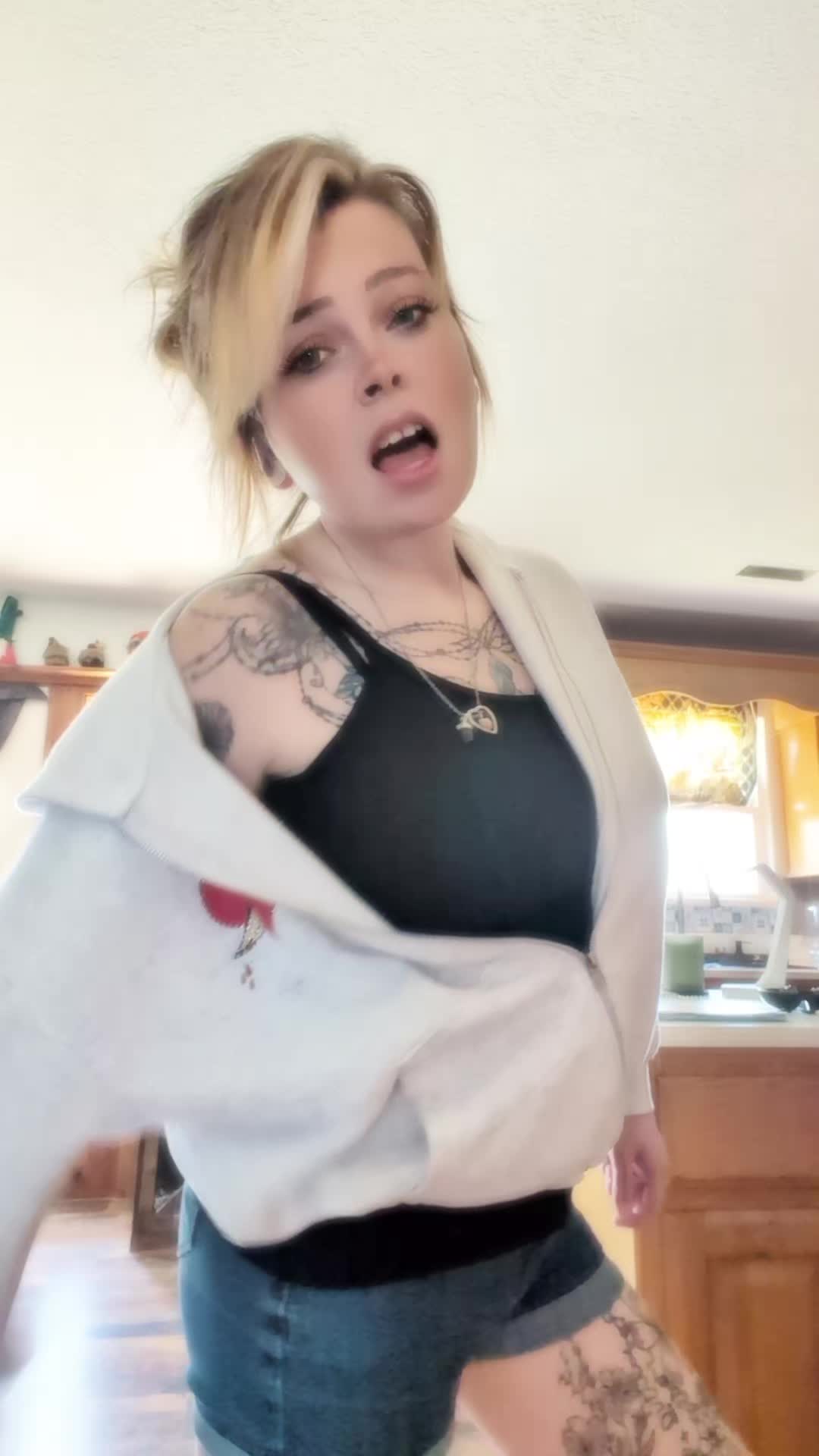 @Anna😘🪷🦋🧿✨