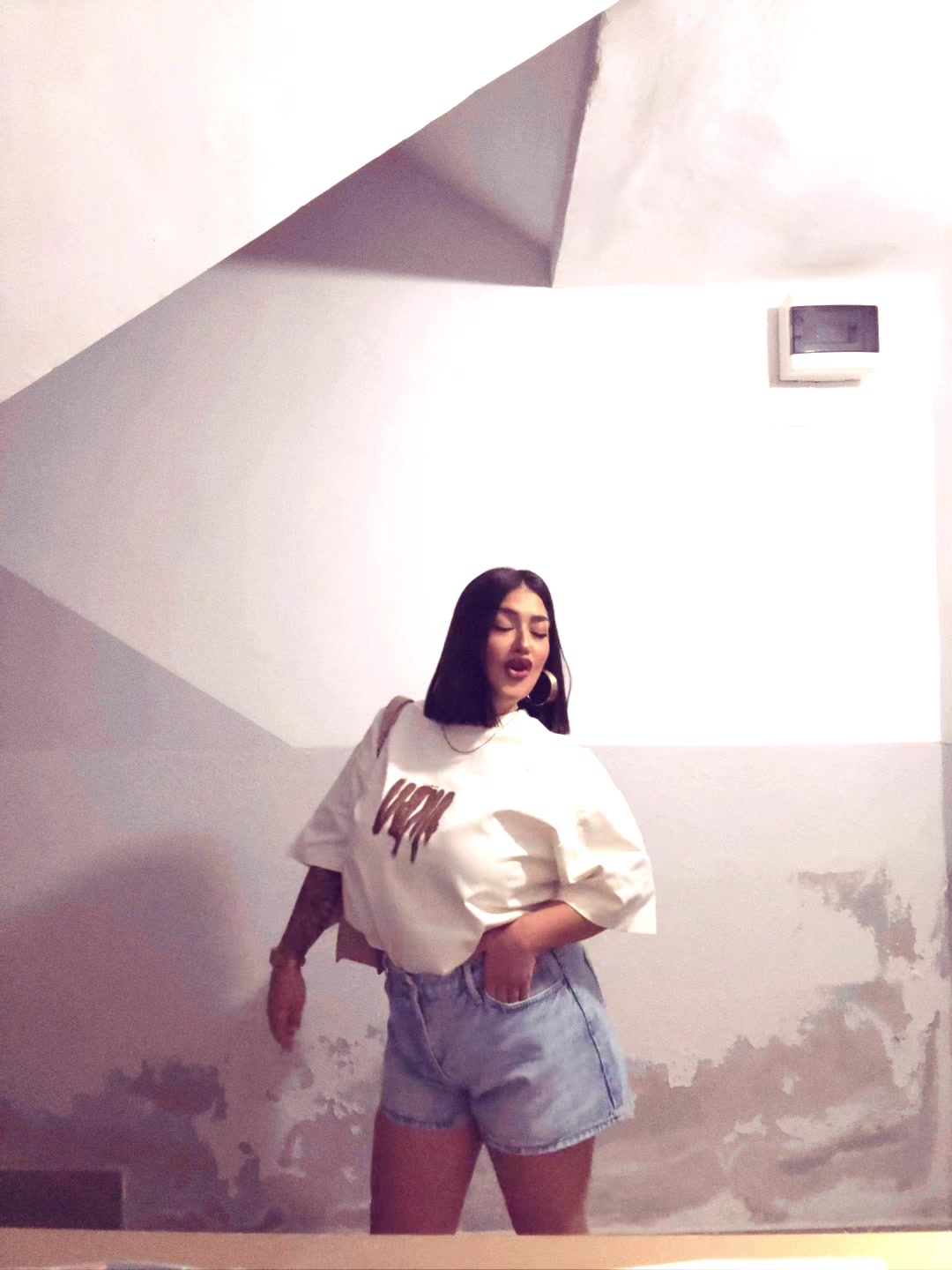 @𝓐𝓜