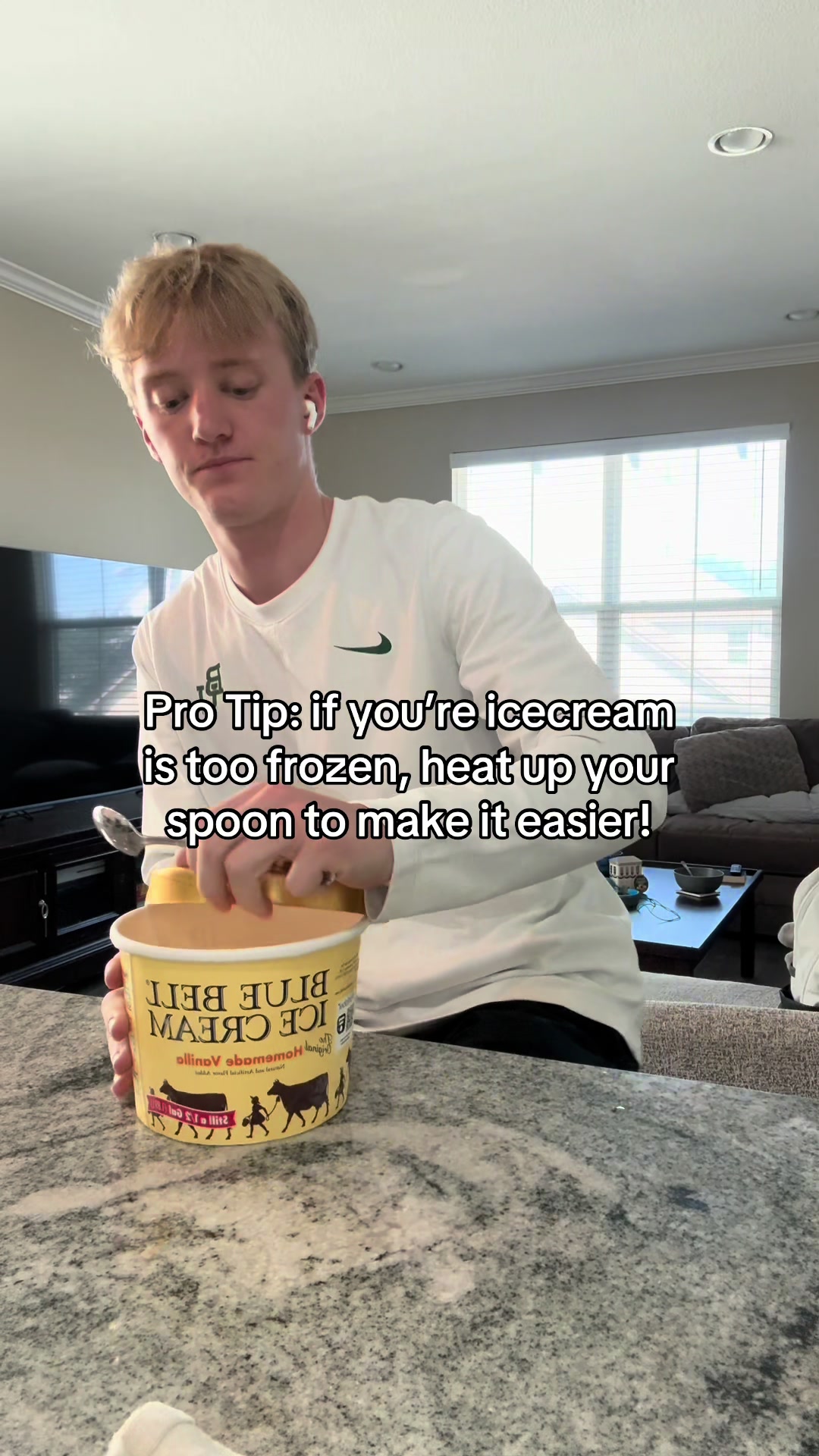 @JJ
